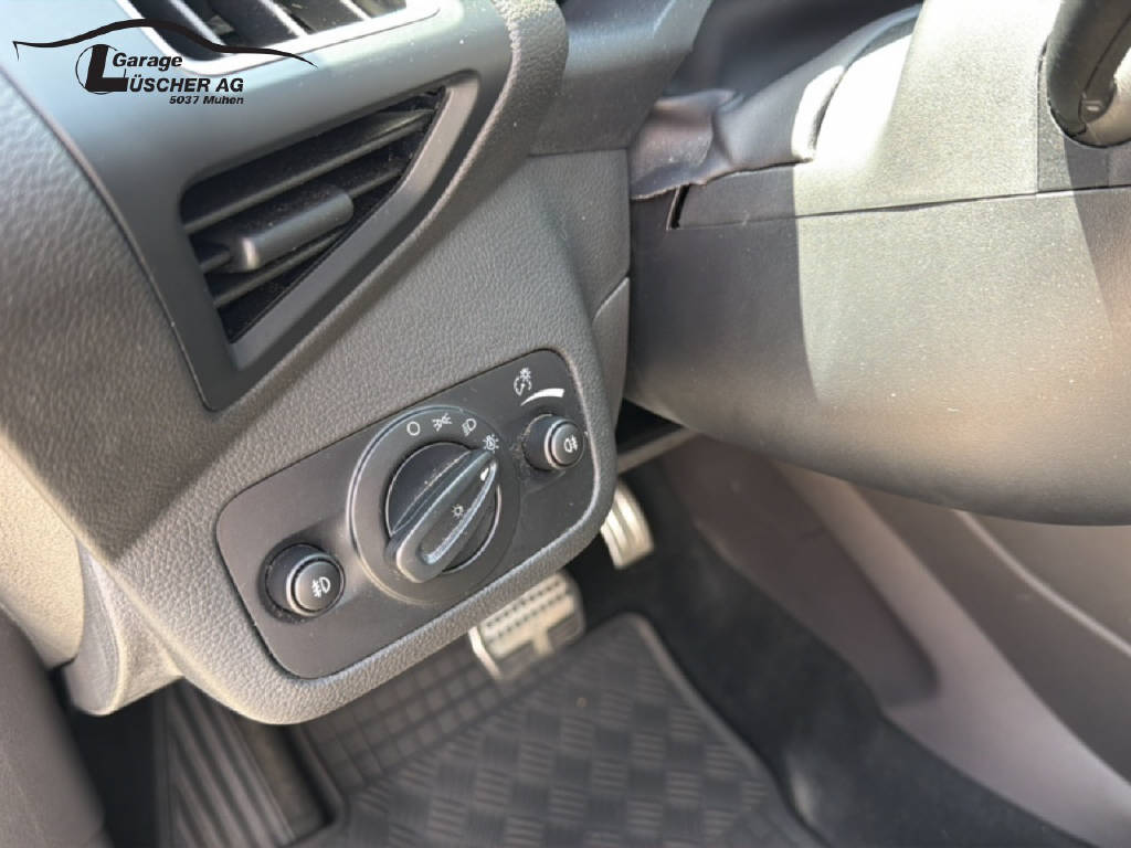 FORD Kuga 2.0 TDCi 180 ST-Line FPS-image-15