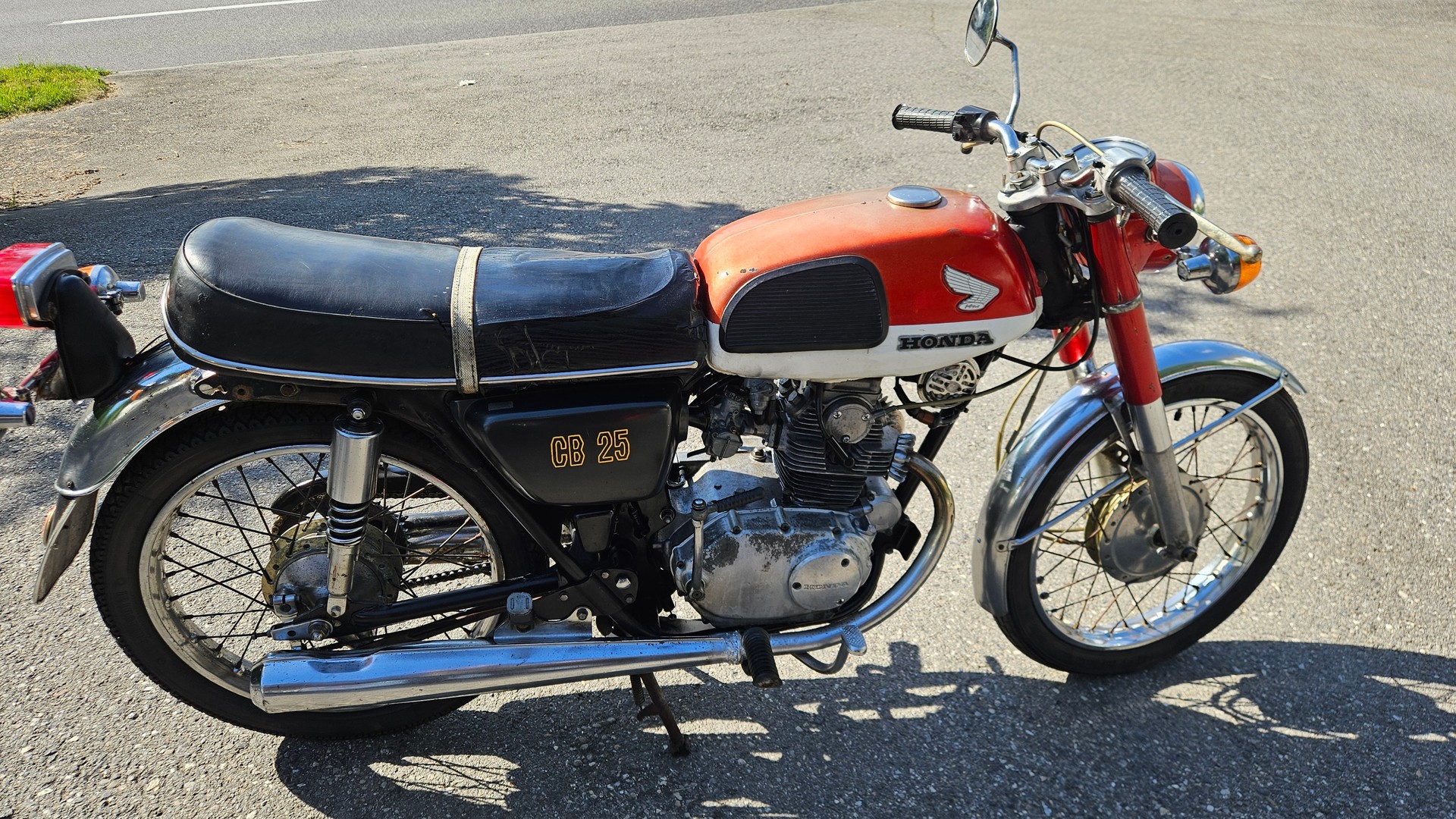 HONDA CB 125-image-2