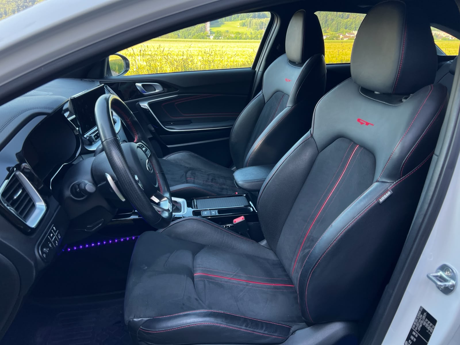 KIA ProCeed 1.6 T-GDi GT DCT-image-10