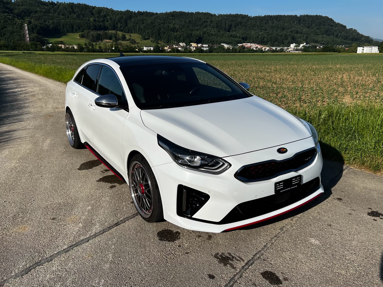KIA ProCeed 1.6 T-GDi GT DCT-image-6