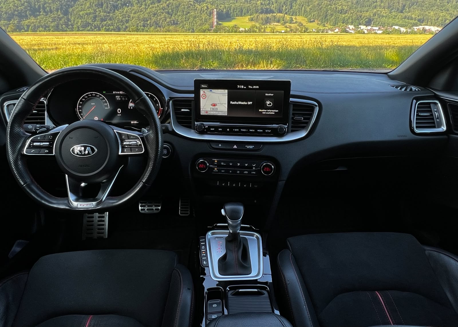 KIA ProCeed 1.6 T-GDi GT DCT-image-9