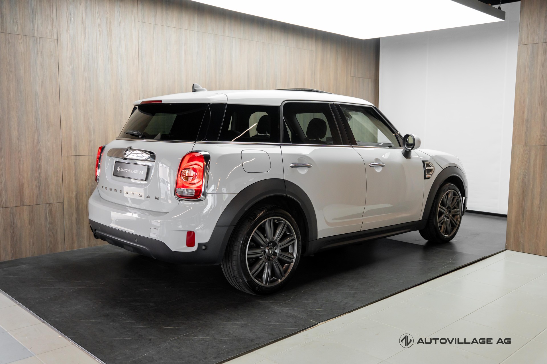 MINI Countryman Cooper ALL4 Steptronic-image-1
