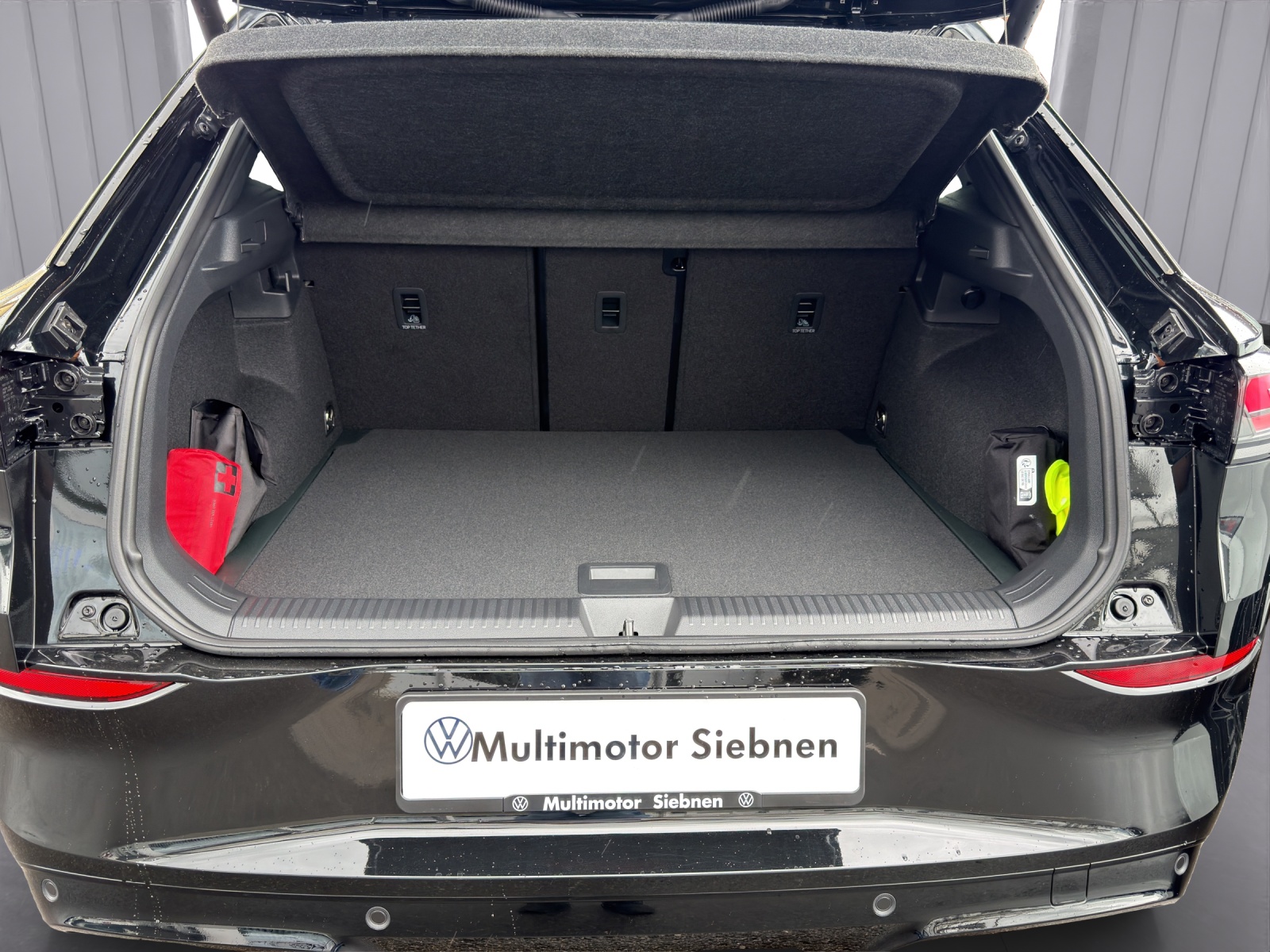 VW T-Roc 1.5 eTSI mHEV R-Line DSG-image-13