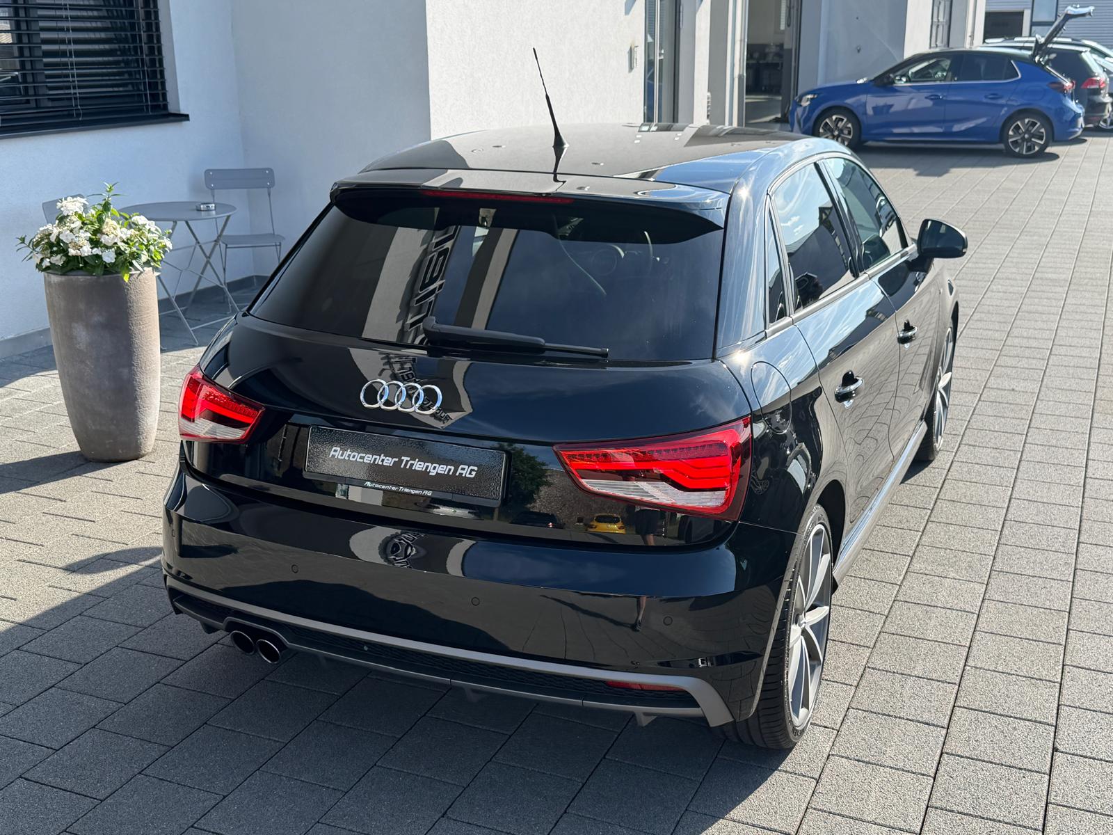 AUDI A1 Sportback 1.4 TFSI Sport S-tronic-image-7
