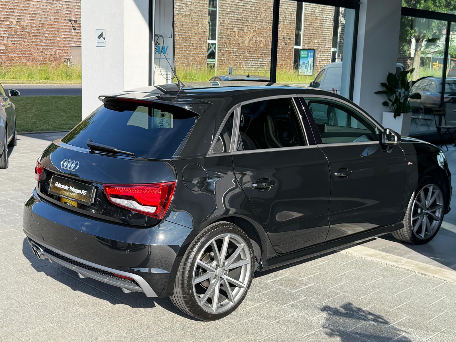 AUDI A1 Sportback 1.4 TFSI Sport S-tronic-image-8