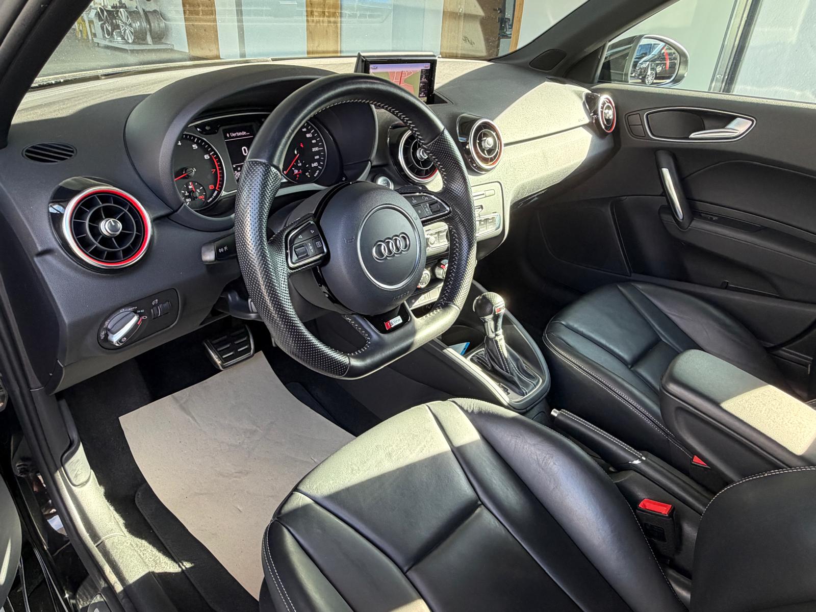 AUDI A1 Sportback 1.4 TFSI Sport S-tronic-image-13