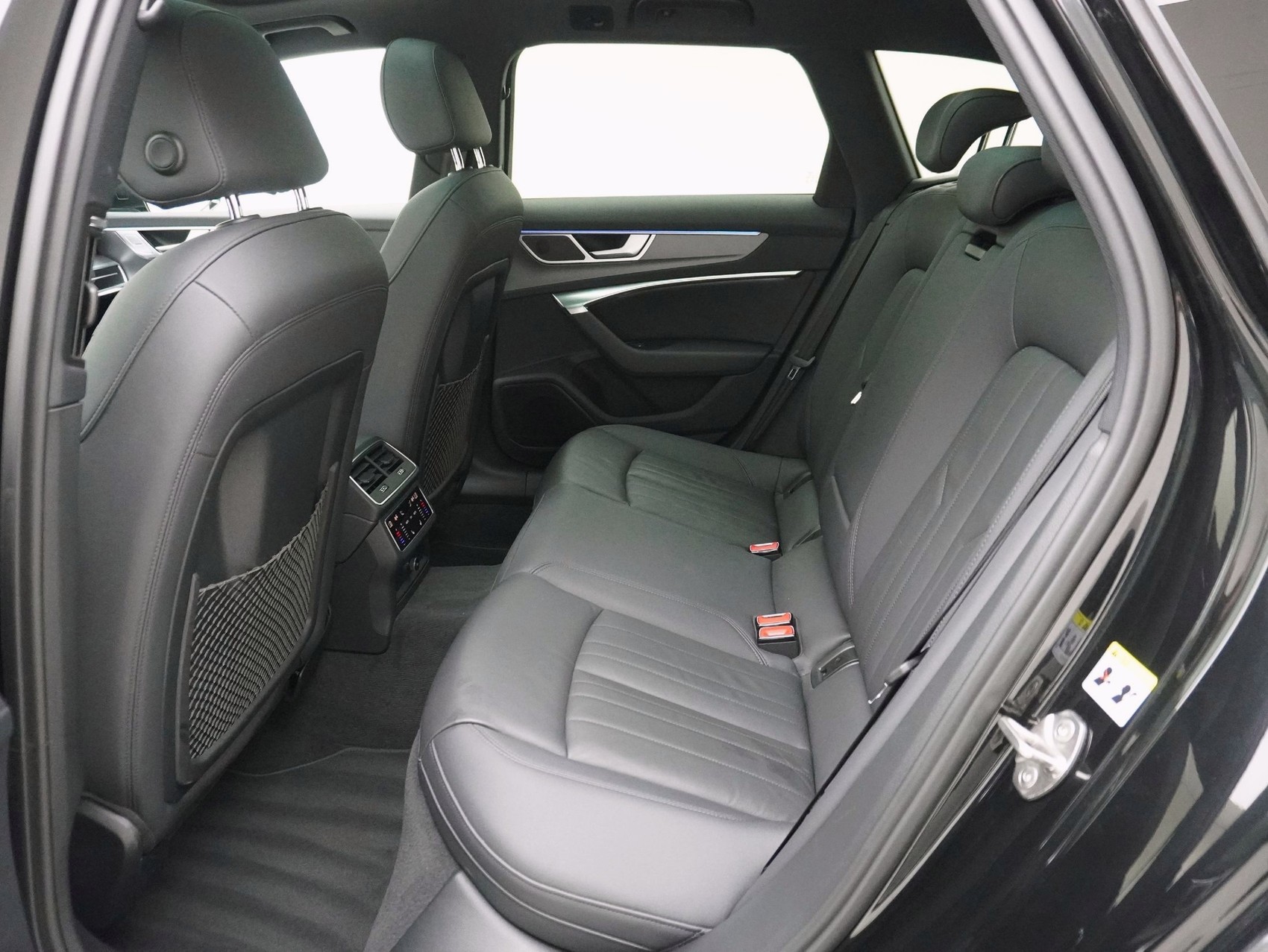 AUDI A6 Allroad 45 TDI quattro S-Tronic-image-10