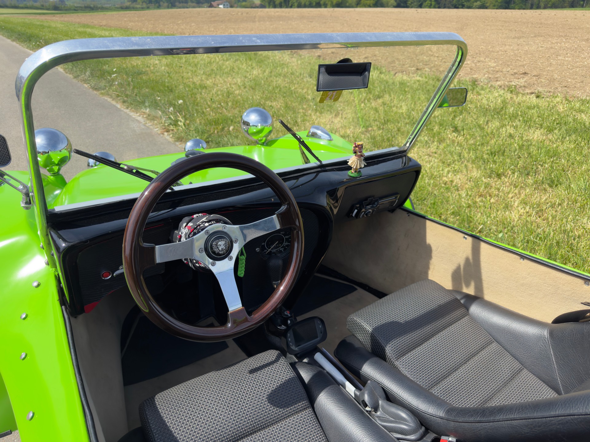 VW Hustler Beach Buggy-image-4