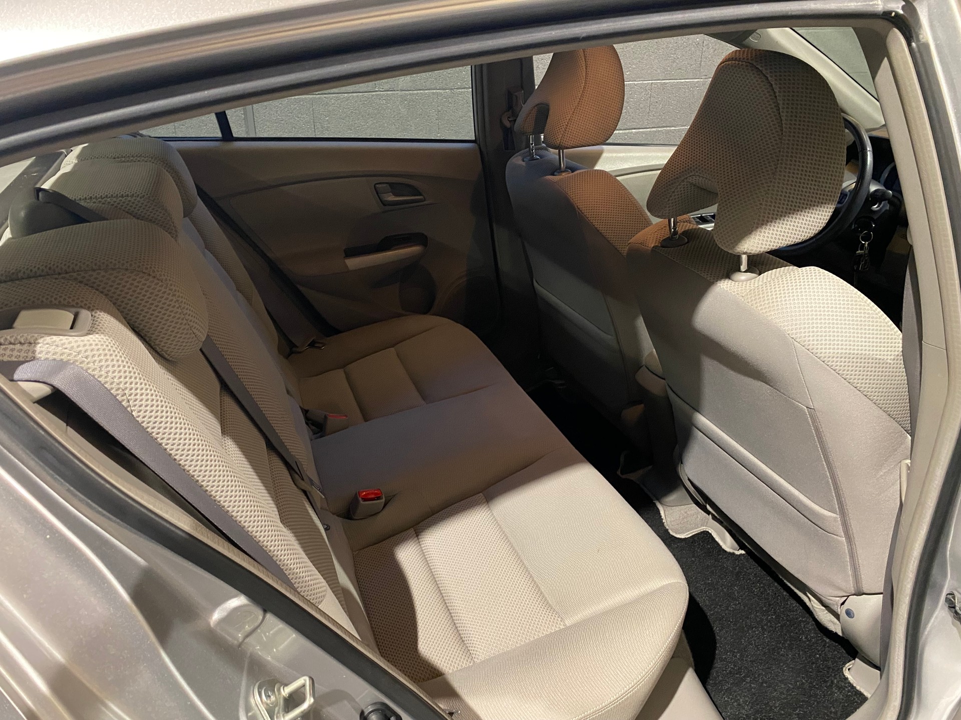 HONDA Insight 1.3i Hybrid Elegance CVT-image-24