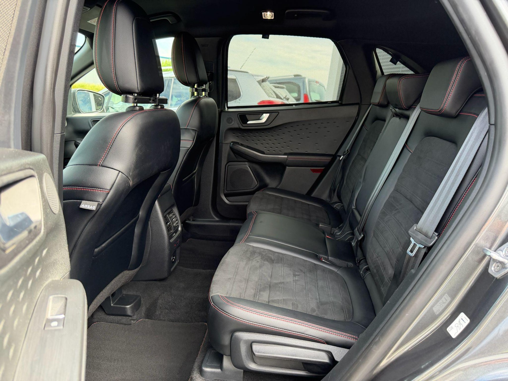 FORD Kuga 2.0 EcoBlue ST-Line 4x4-image-23