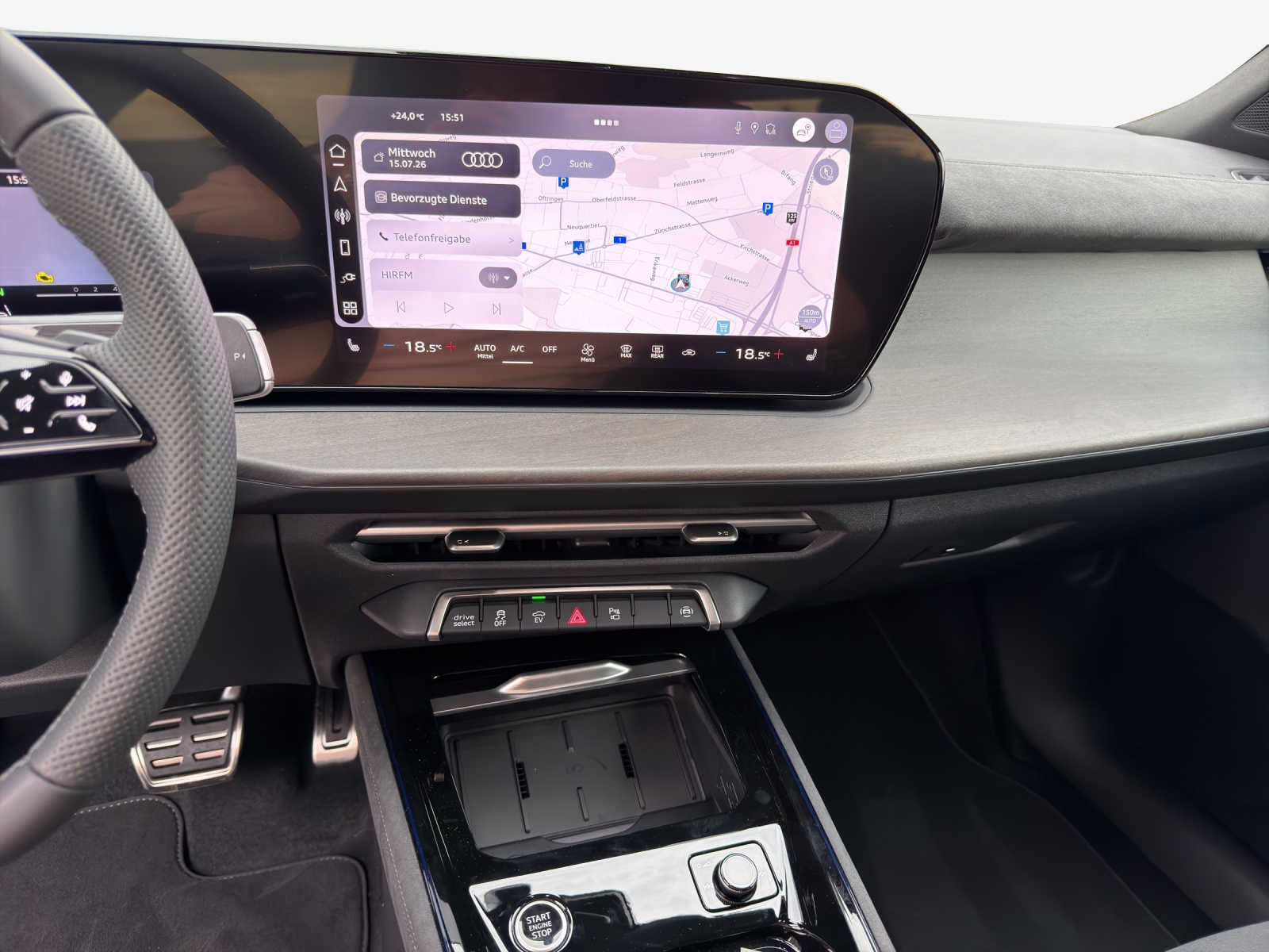 AUDI Q3 Sportback e-hybrid 200 kW S tronig-image-10