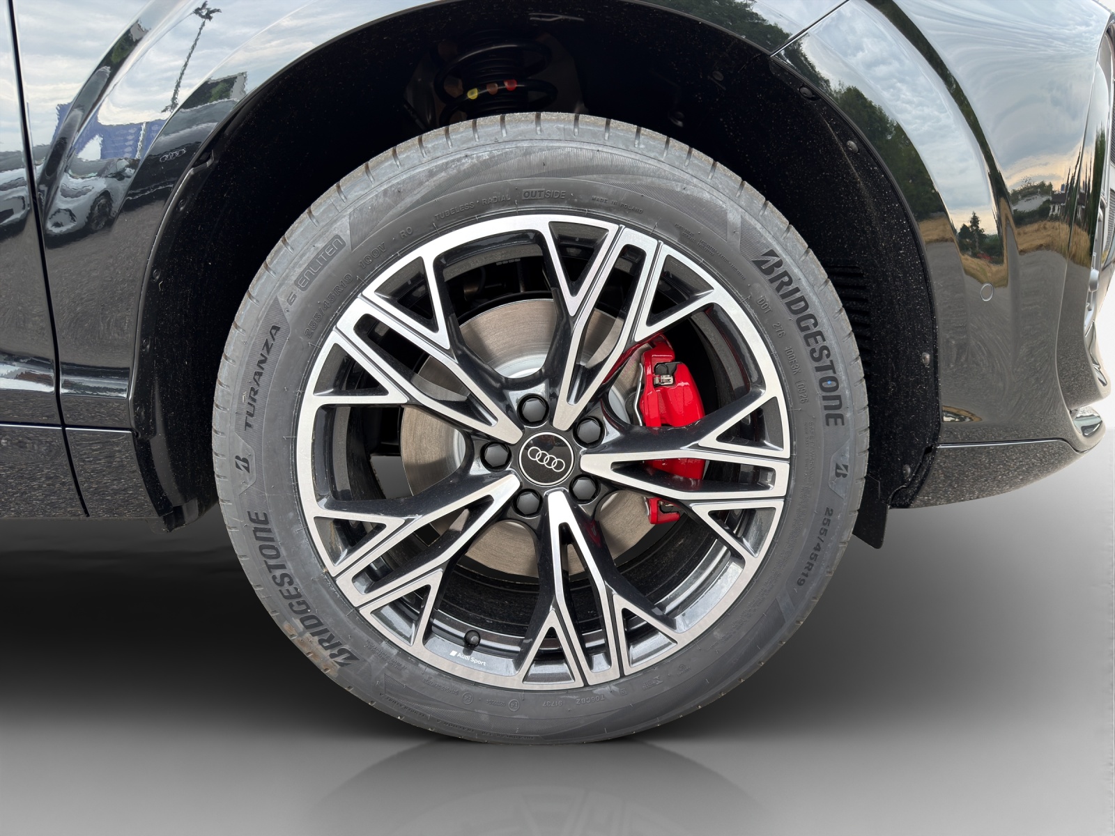 AUDI Q3 Sportback e-hybrid 200 kW S tronig-image-13