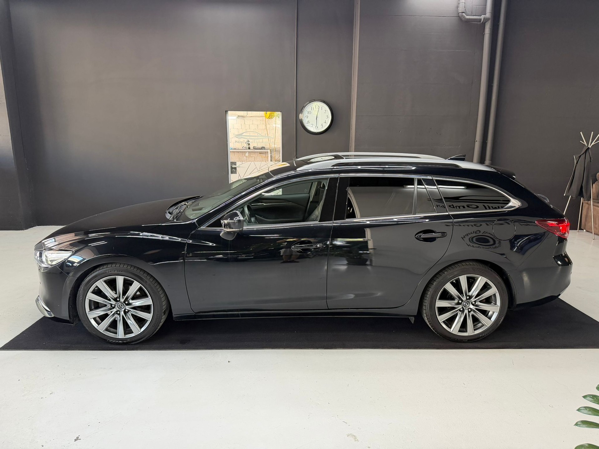 MAZDA 6 Sportwagon SKYACTIV-D 184 Revolution Automat AWD-showroom-element-3