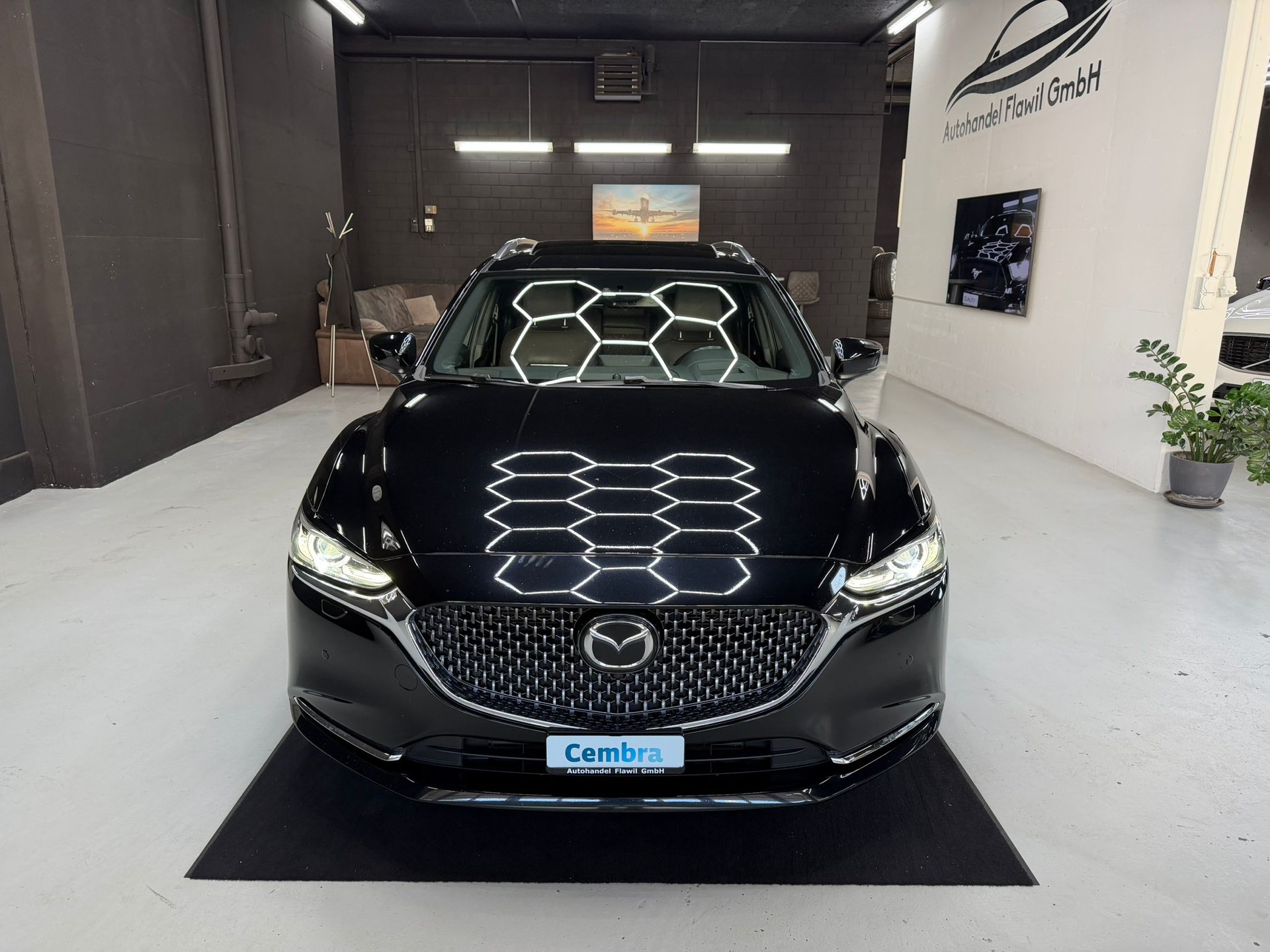 MAZDA 6 Sportwagon SKYACTIV-D 184 Revolution Automat AWD-showroom-element-1