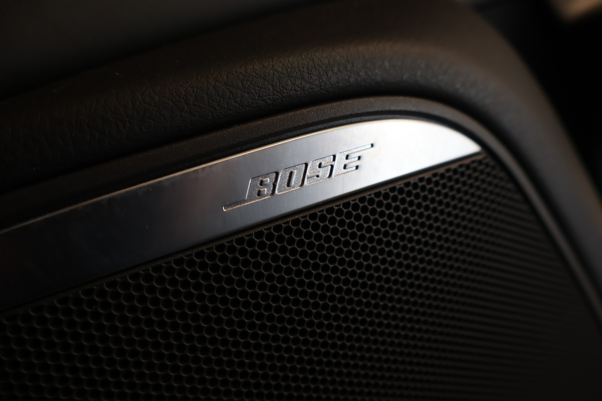 AUDI RS6 Avant 4.0 TFSI V8 quattro Tiptronic-image-20