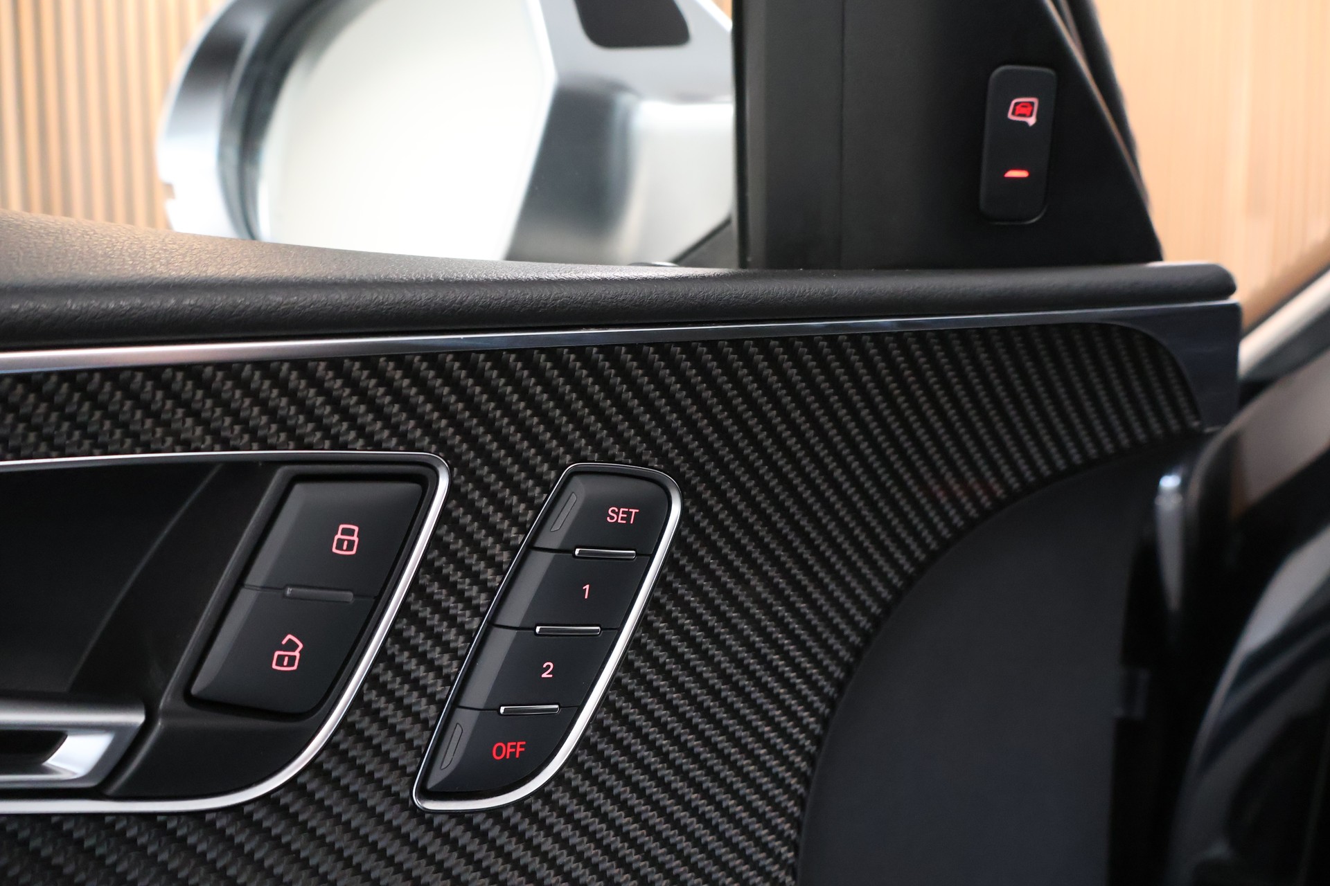 AUDI RS6 Avant 4.0 TFSI V8 quattro Tiptronic-image-21