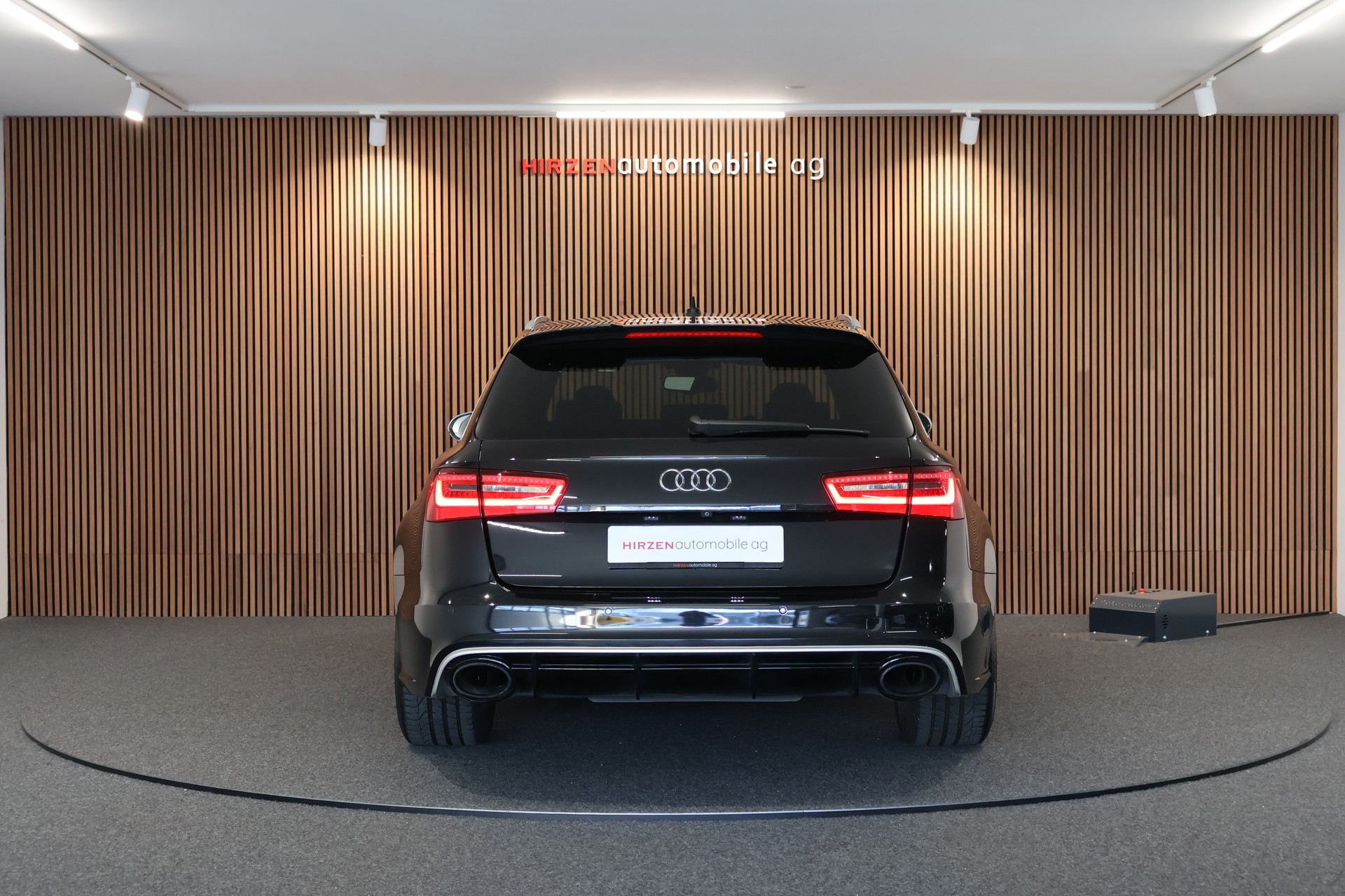 AUDI RS6 Avant 4.0 TFSI V8 quattro Tiptronic-showroom-element-3