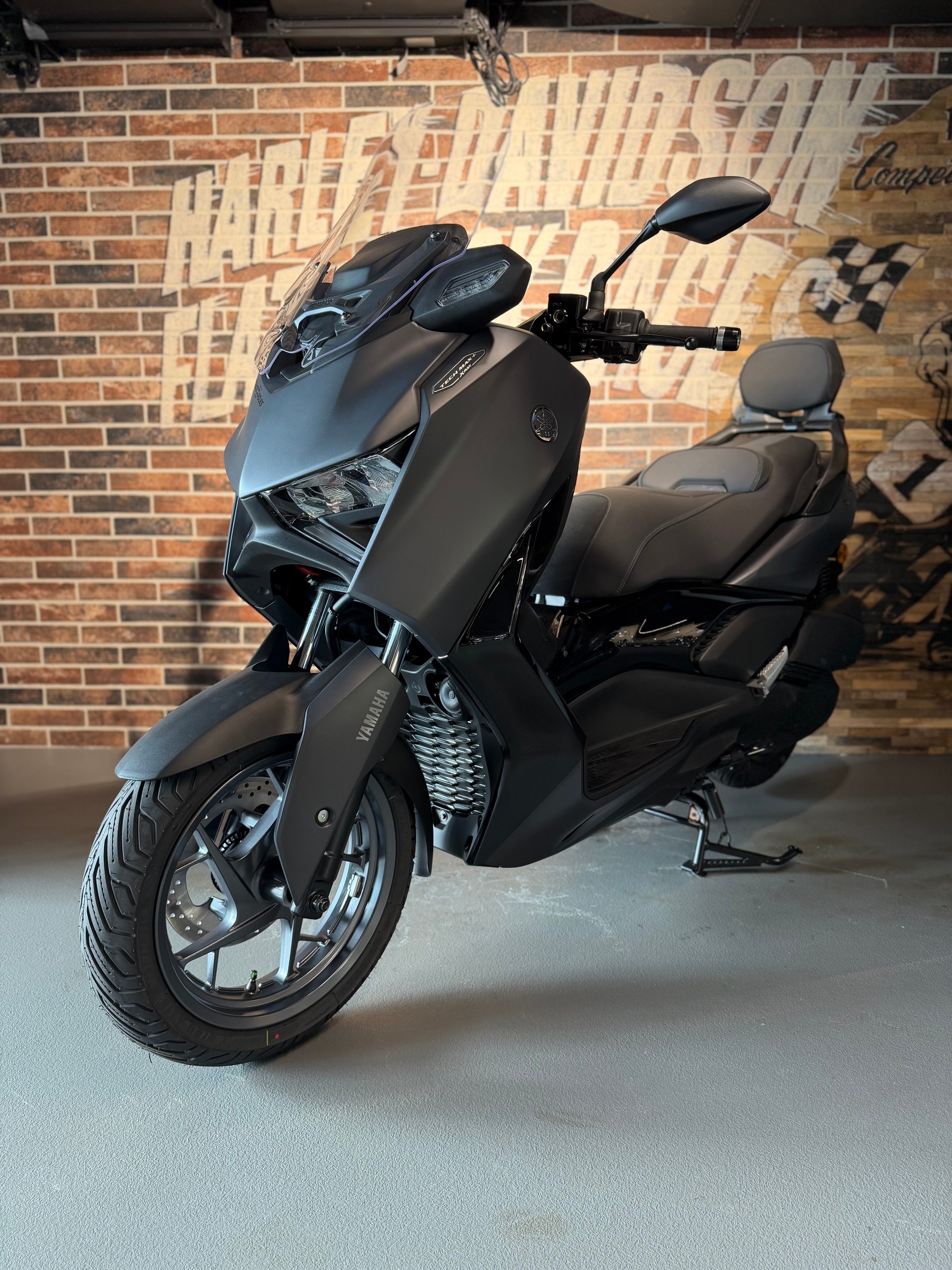 YAMAHA X-Max 300 Tech Max-image-1