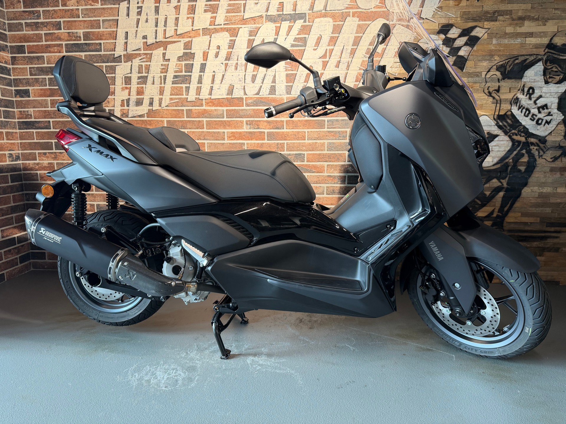 YAMAHA X-Max 300 Tech Max-image-4