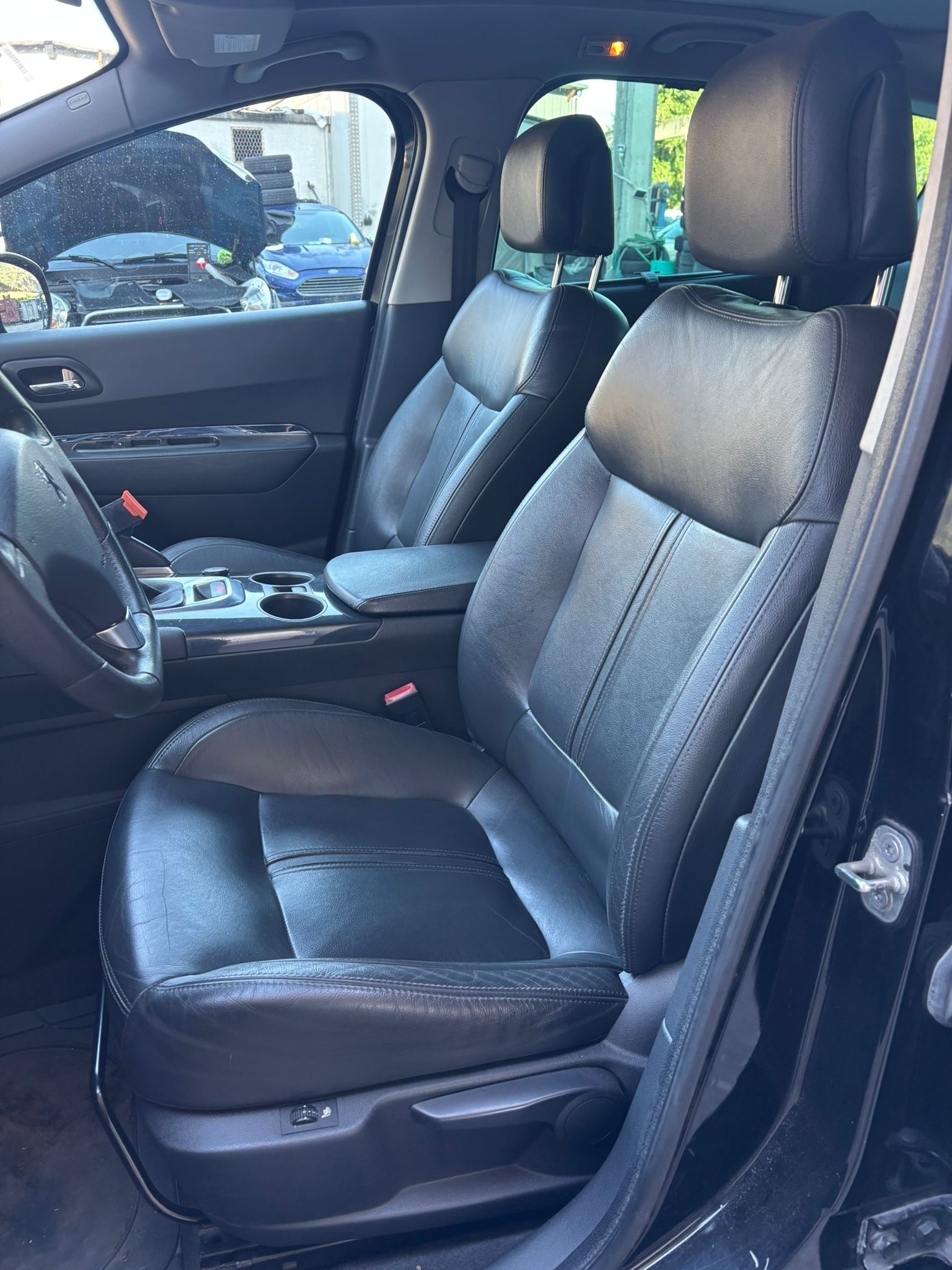 PEUGEOT 3008 1.6 16V T Sport-image-9