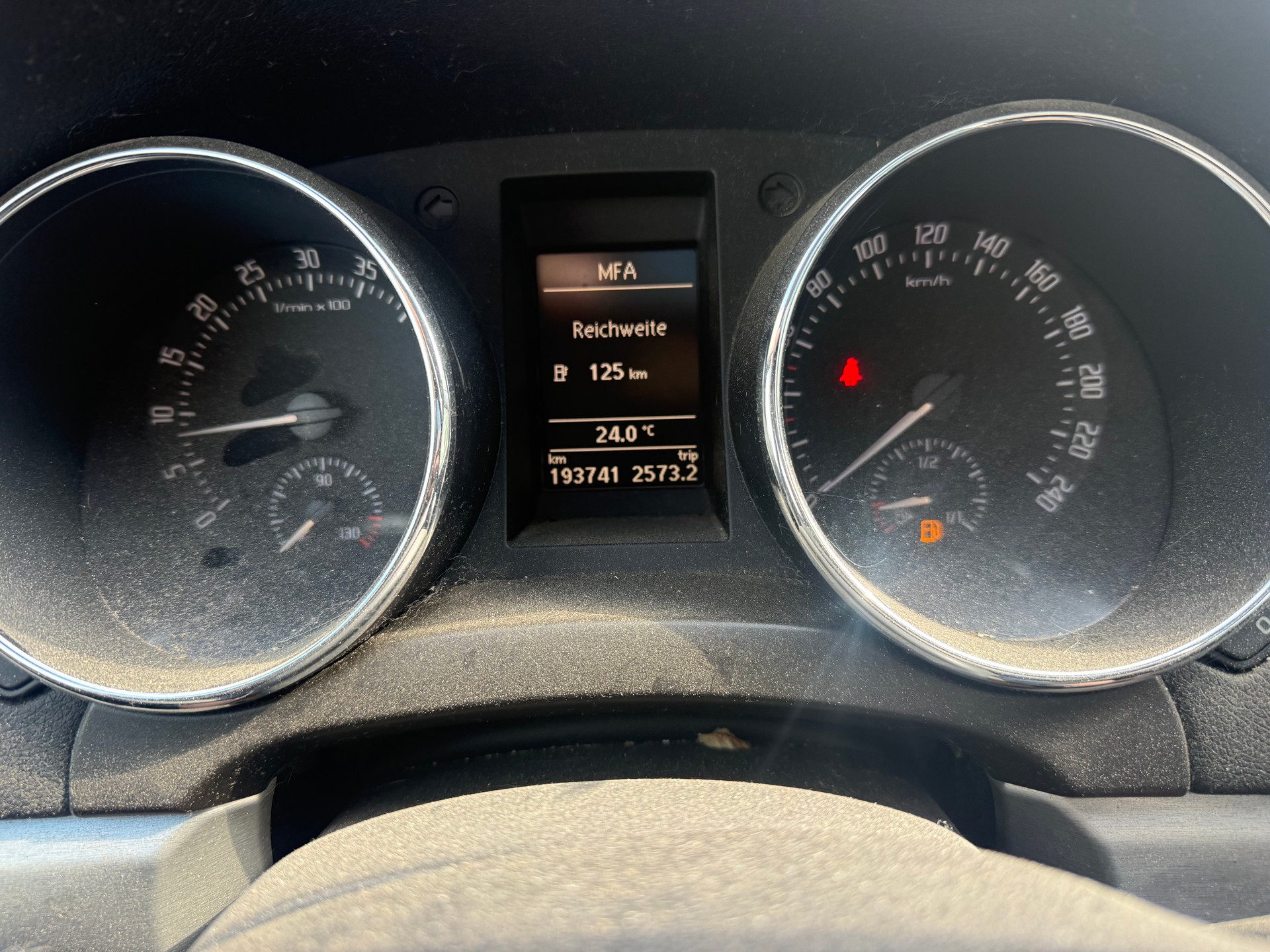 SKODA Yeti 2.0 TDI Ambition 4x4-image-5