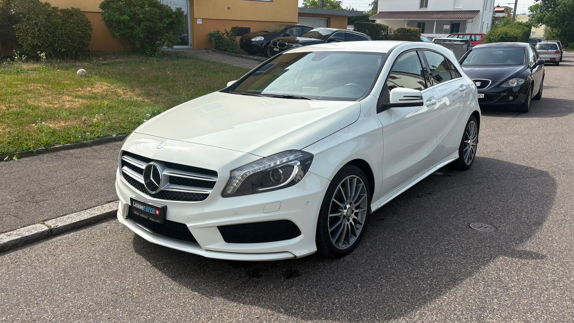 MERCEDES-BENZ A 250 4Matic 7G-DCT-image-1