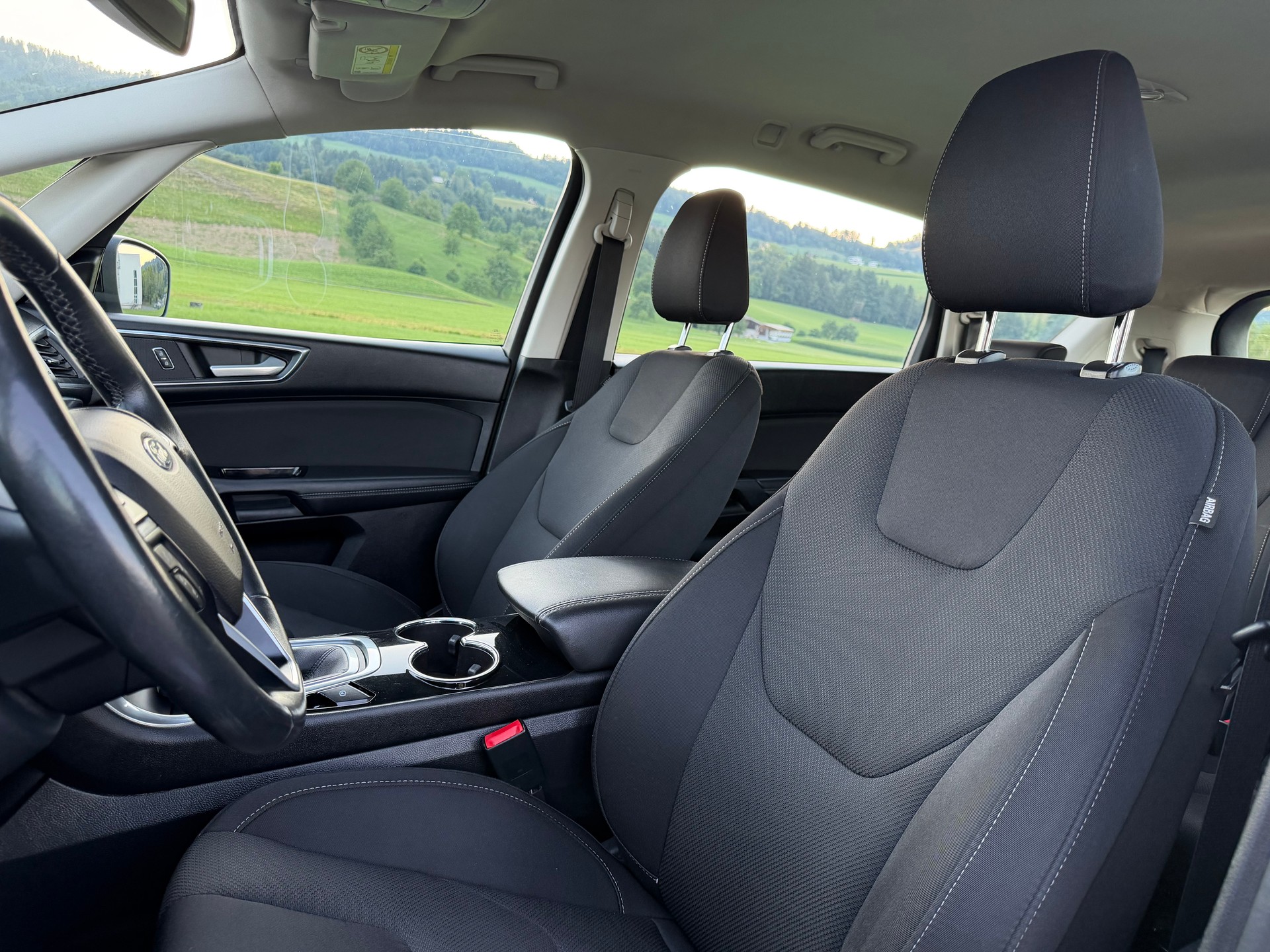 FORD S-Max 1.5 SCTi Titanium-image-9