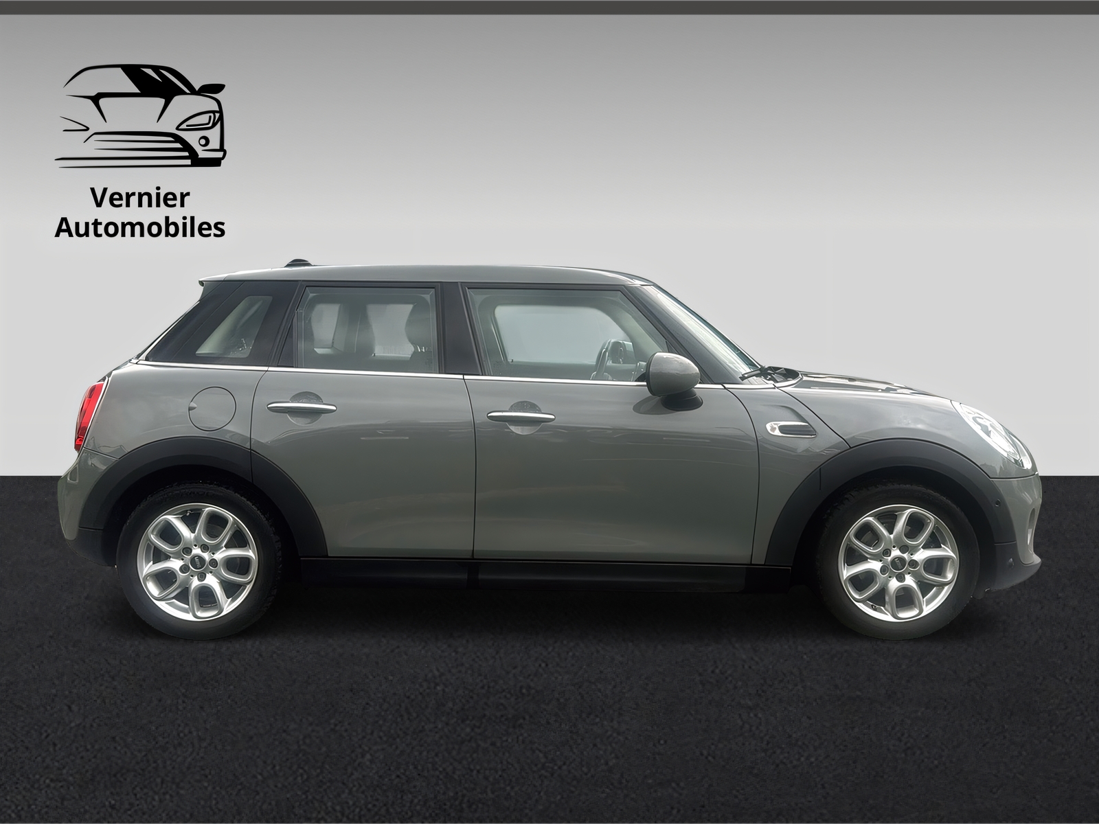 MINI Cooper Hyde Park Steptronic-image-8