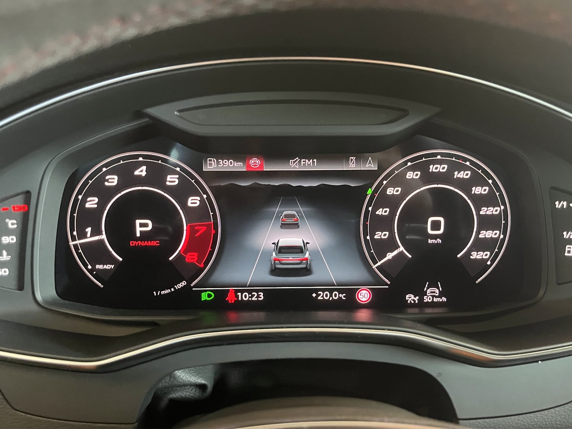 AUDI RS7 Sportback qu.*Standheizung, 22" Performance Räder, (5-Jahre Garantie)-image-19
