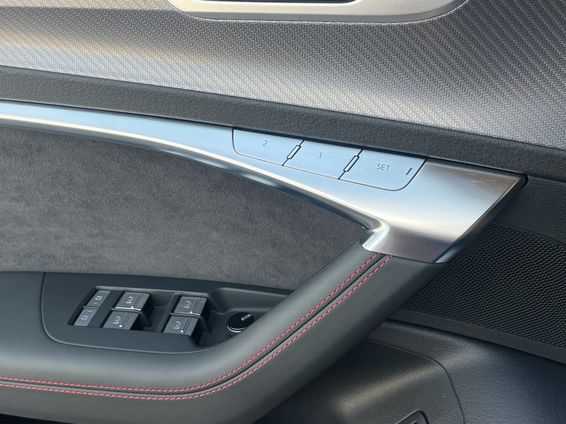 AUDI RS7 Sportback qu.*Standheizung, 22" Performance Räder, (5-Jahre Garantie)-image-18
