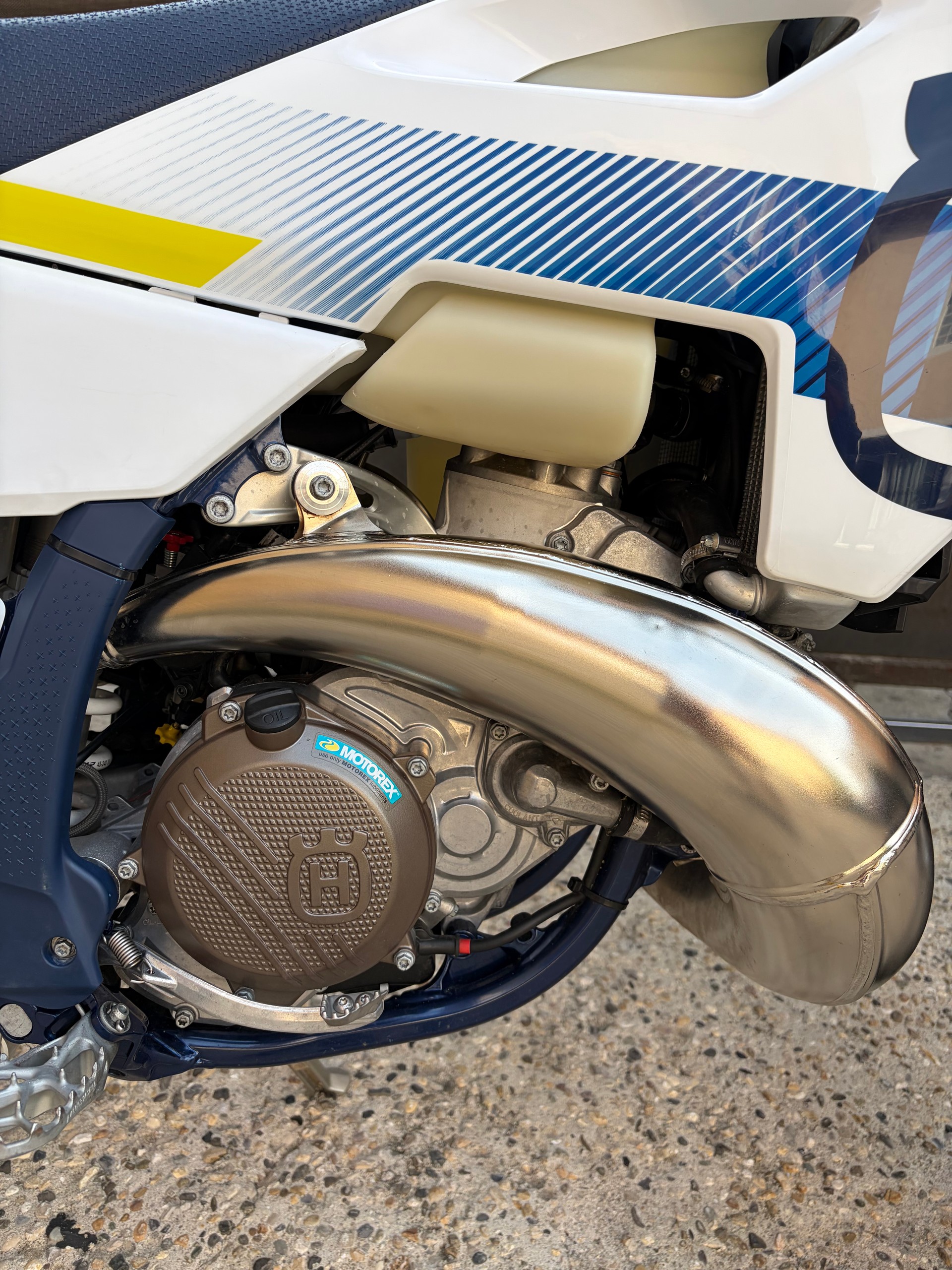HUSQVARNA 300 i TE 2T-image-1