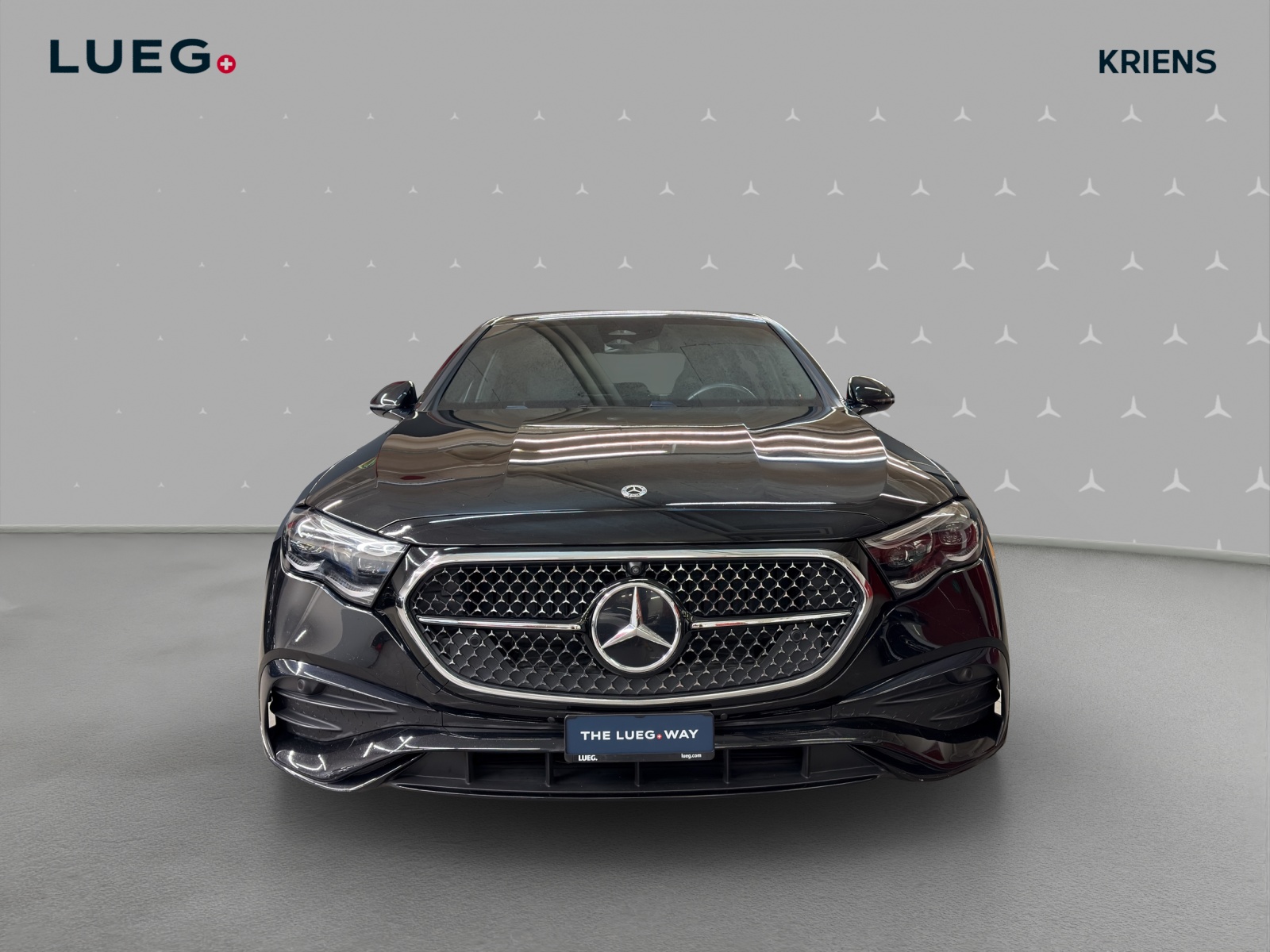 MERCEDES-BENZ E 450 d 4M - AMG / DISTRONIC / 360 Grad Kamera / Soundsystem / Superscreen-image-5