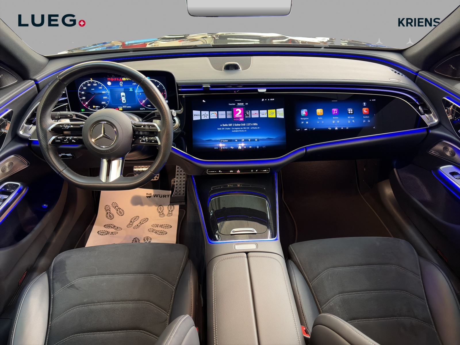 MERCEDES-BENZ E 450 d 4M - AMG / DISTRONIC / 360 Grad Kamera / Soundsystem / Superscreen-image-10