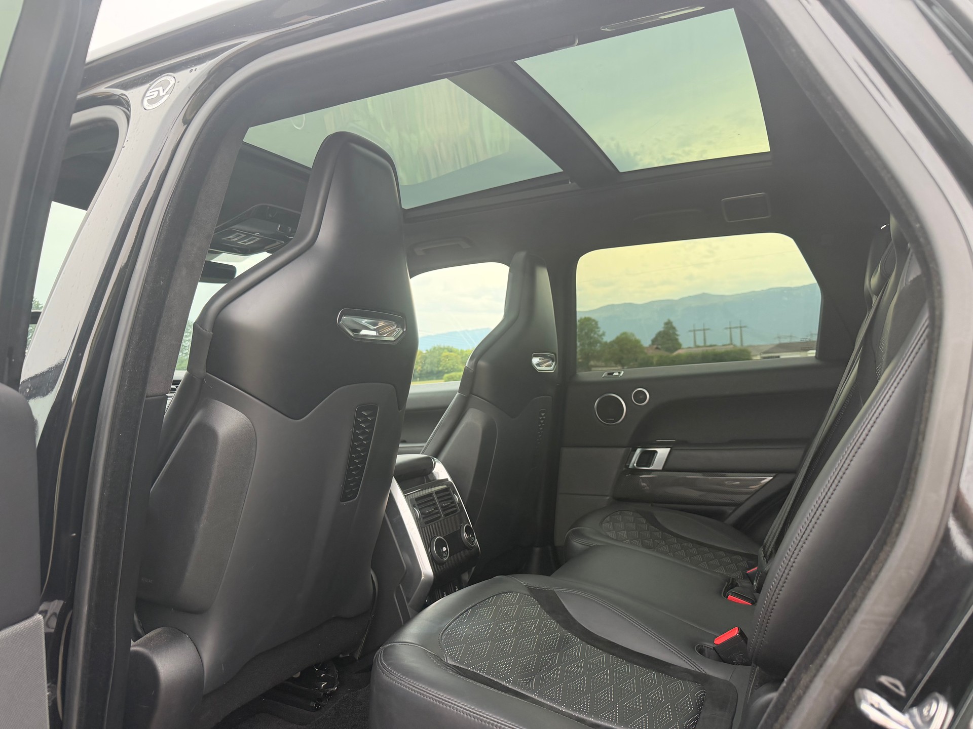 LAND ROVER Range Rover Sport 5.0 V8 S/C SVR Automatic-image-14