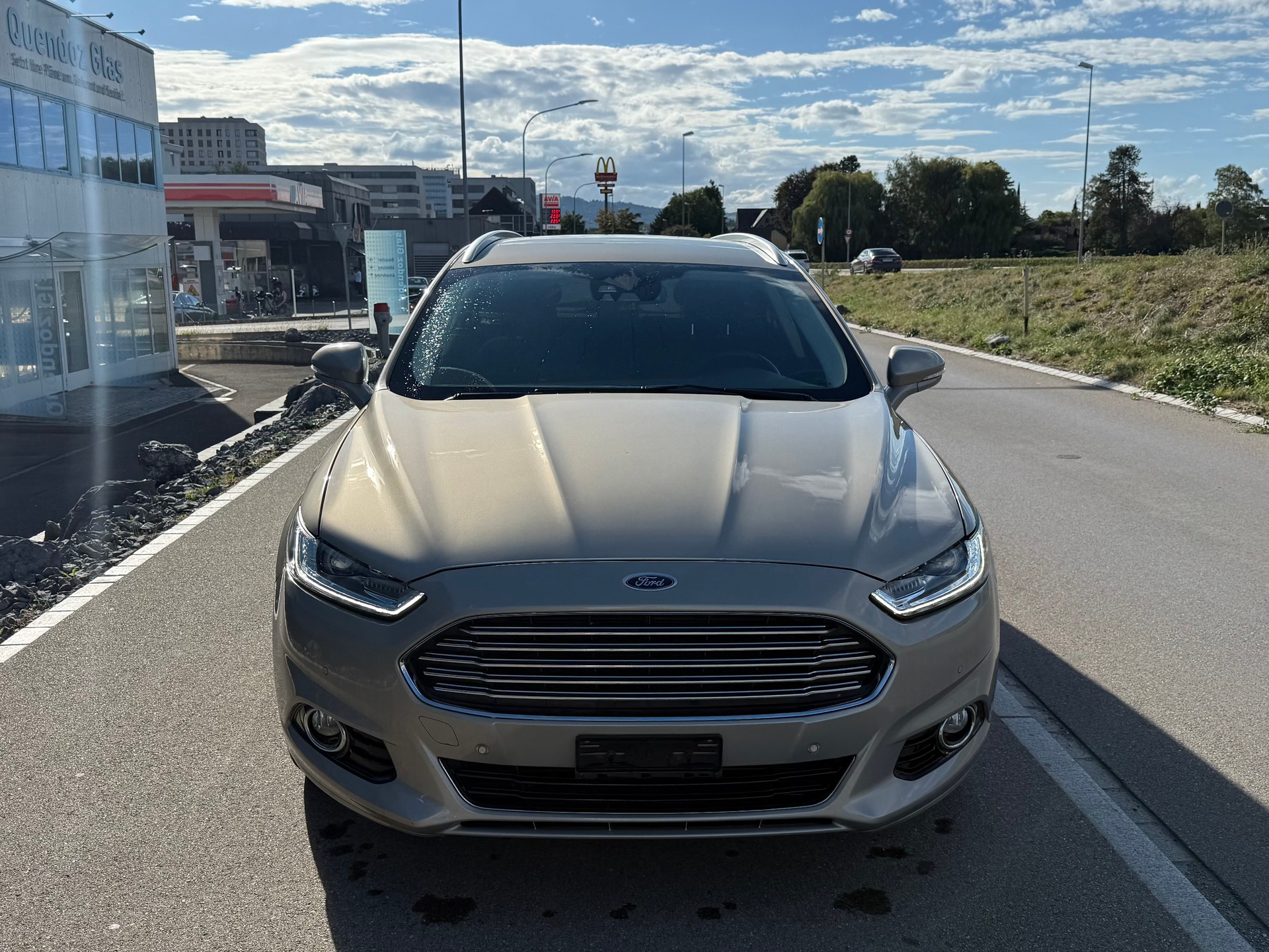 FORD Mondeo 2.0 EcoBoost SCTi Vignale Automatic-image-1