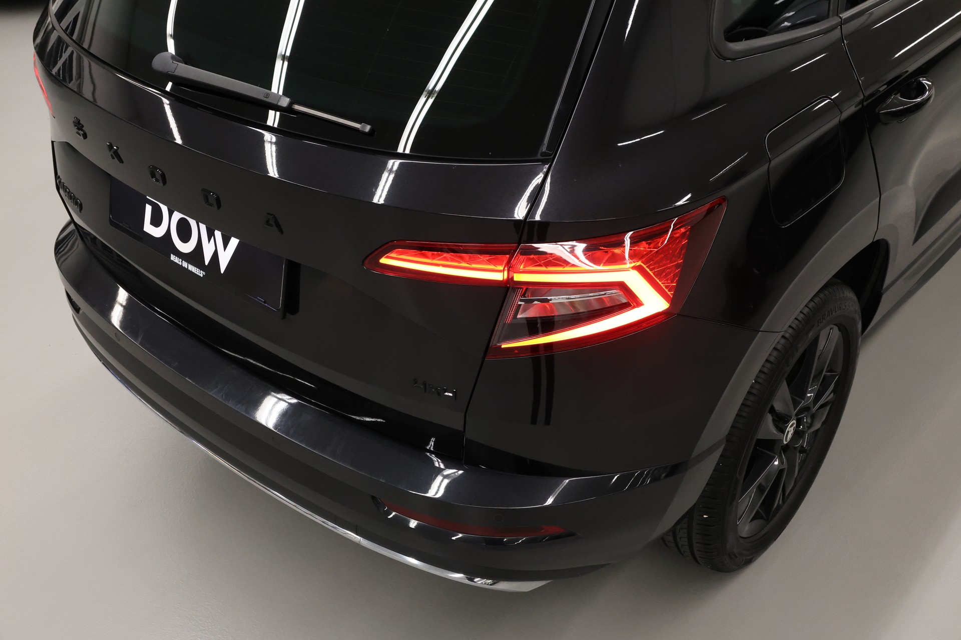SKODA Karoq 2.0 TDI 190 SportLine 4x4 DSG-image-9
