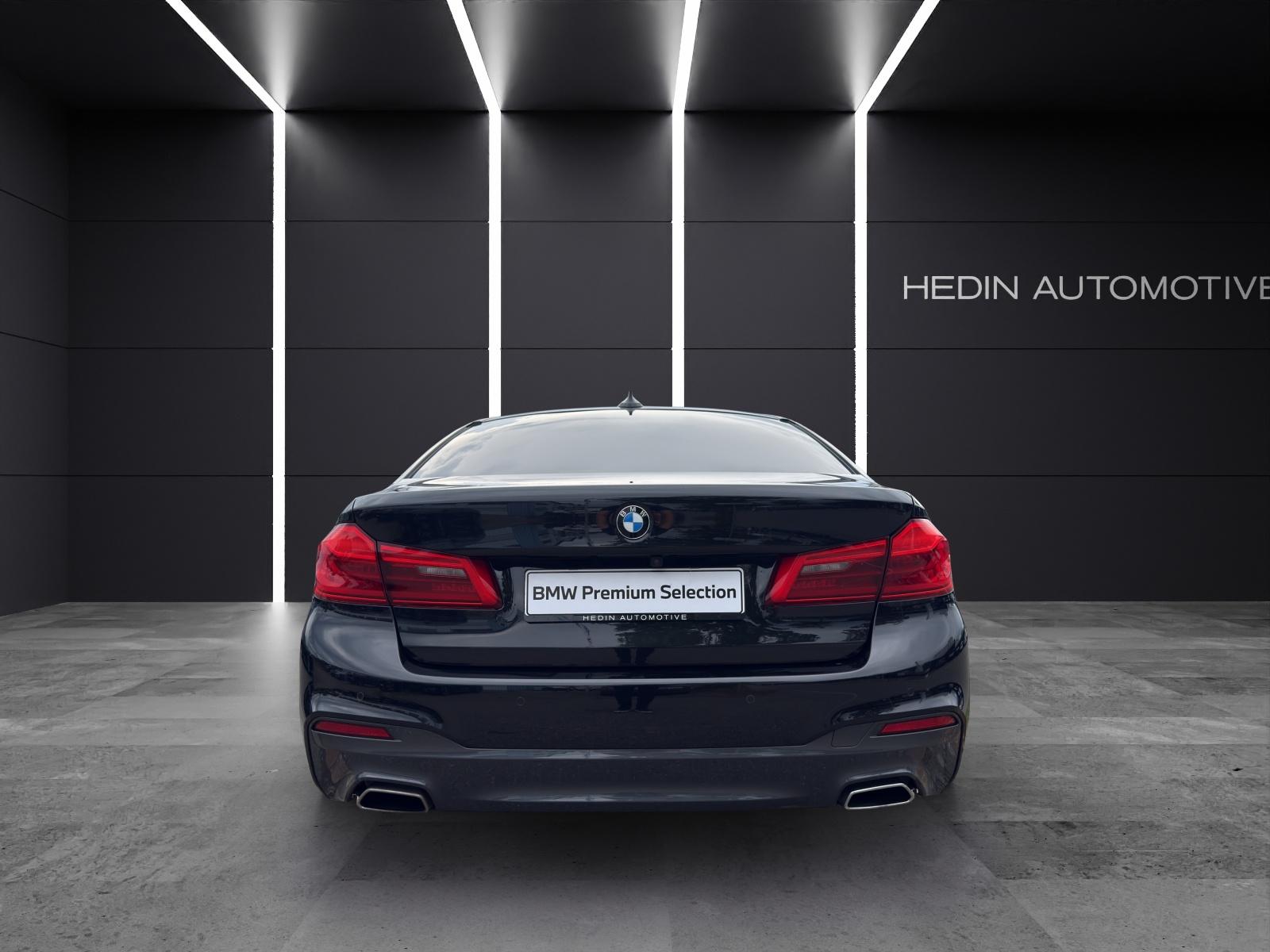 BMW 540i xDrive SAG-showroom-element-3