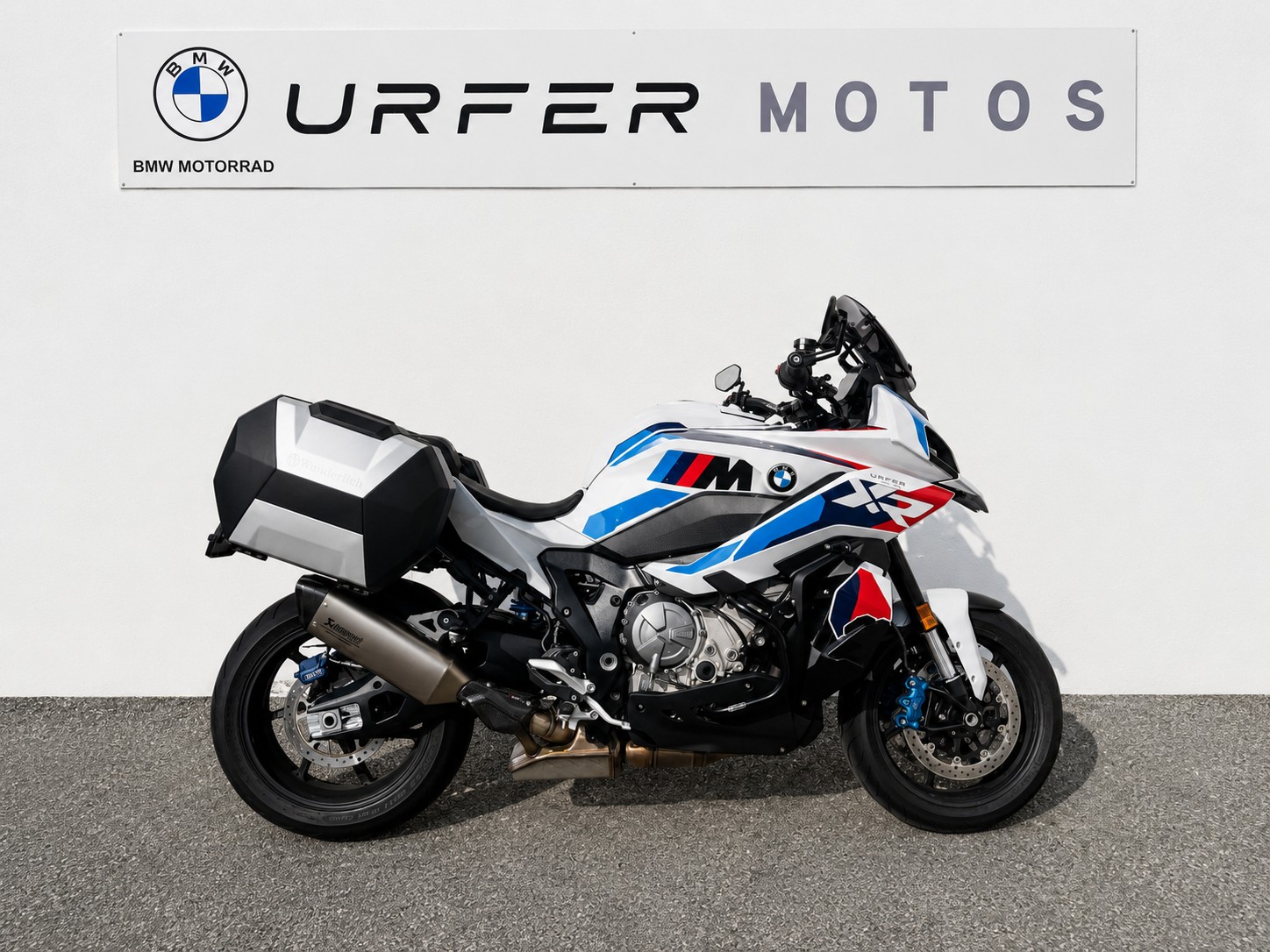 BMW M 1000 XR