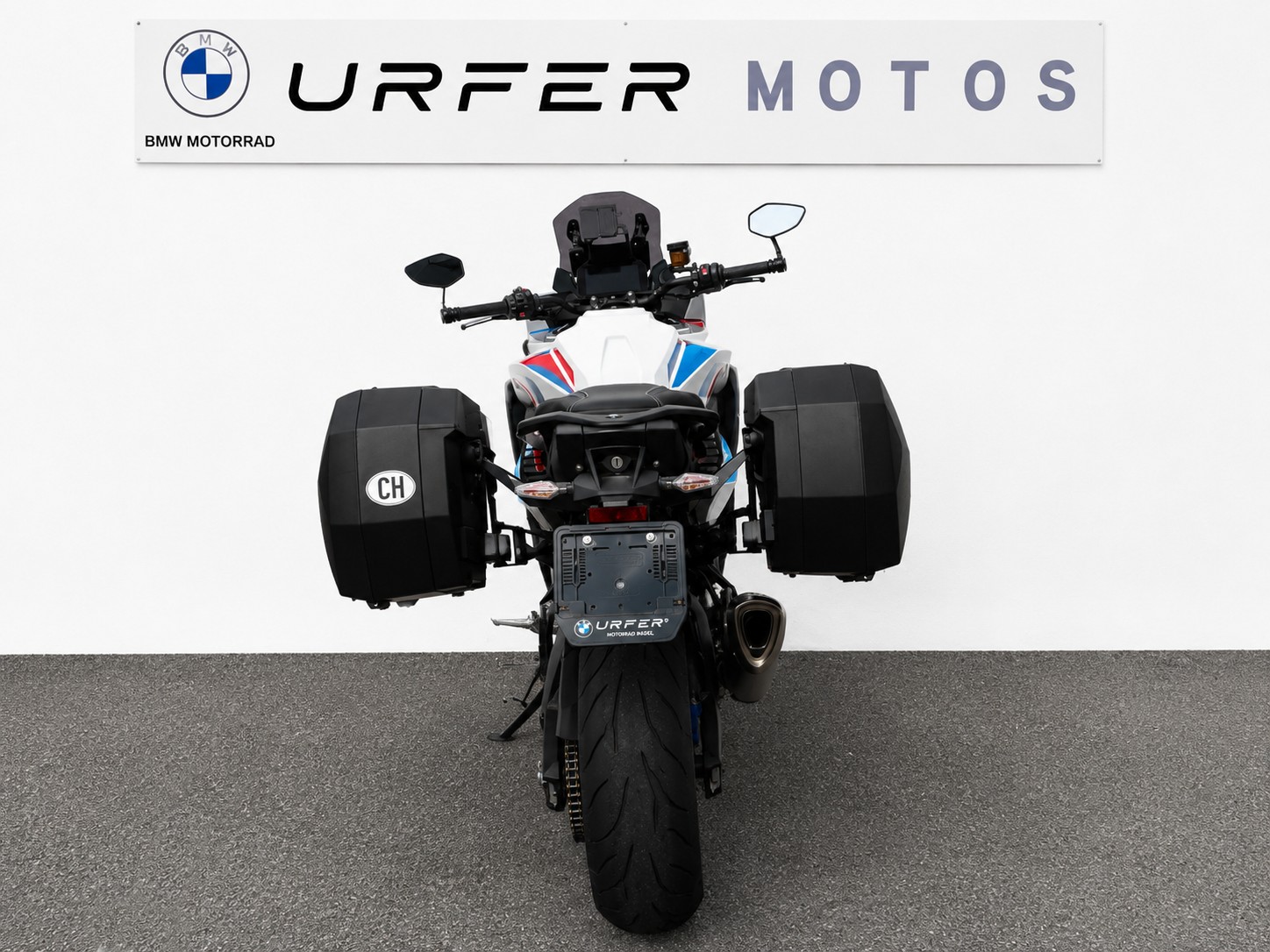 BMW M 1000 XR-image-6