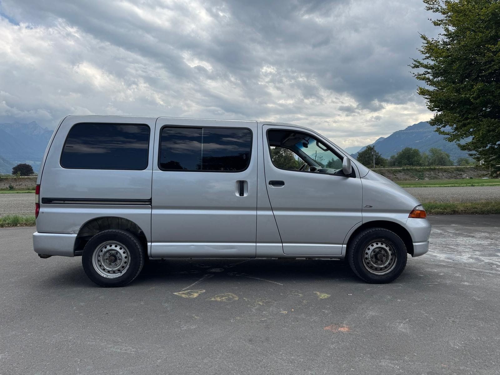 TOYOTA 2.5 D-4D 4T.