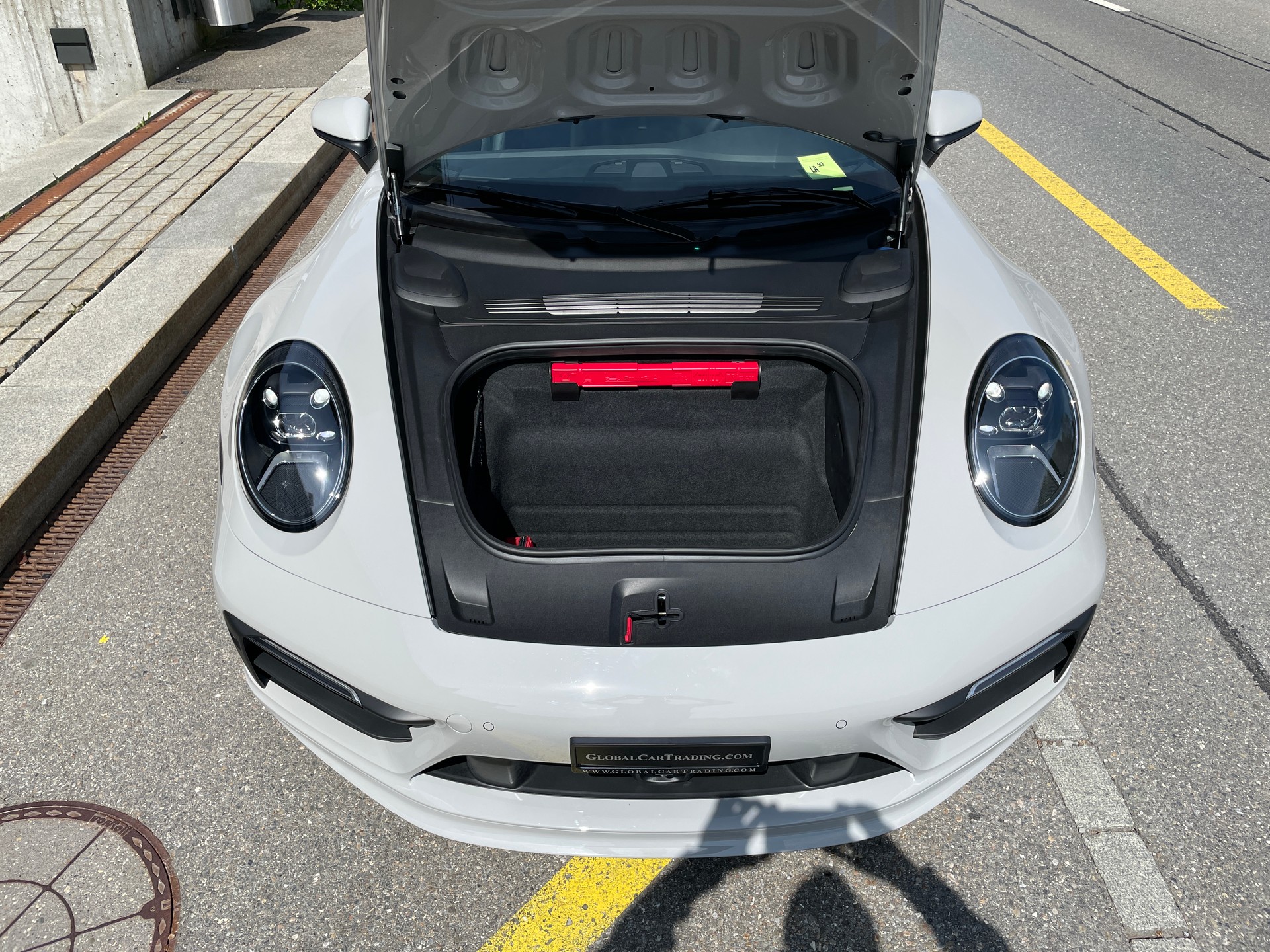 PORSCHE 911 Carrera PDK mit Aerokit-showroom-element-2
