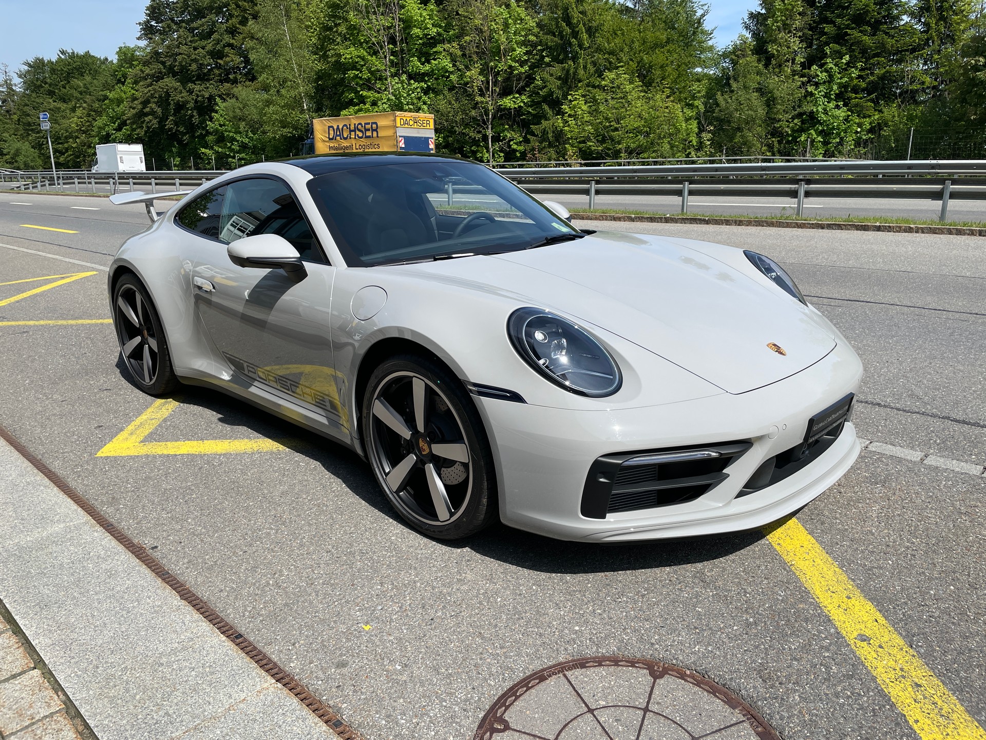 PORSCHE 911 Carrera PDK mit Aerokit-showroom-element-3
