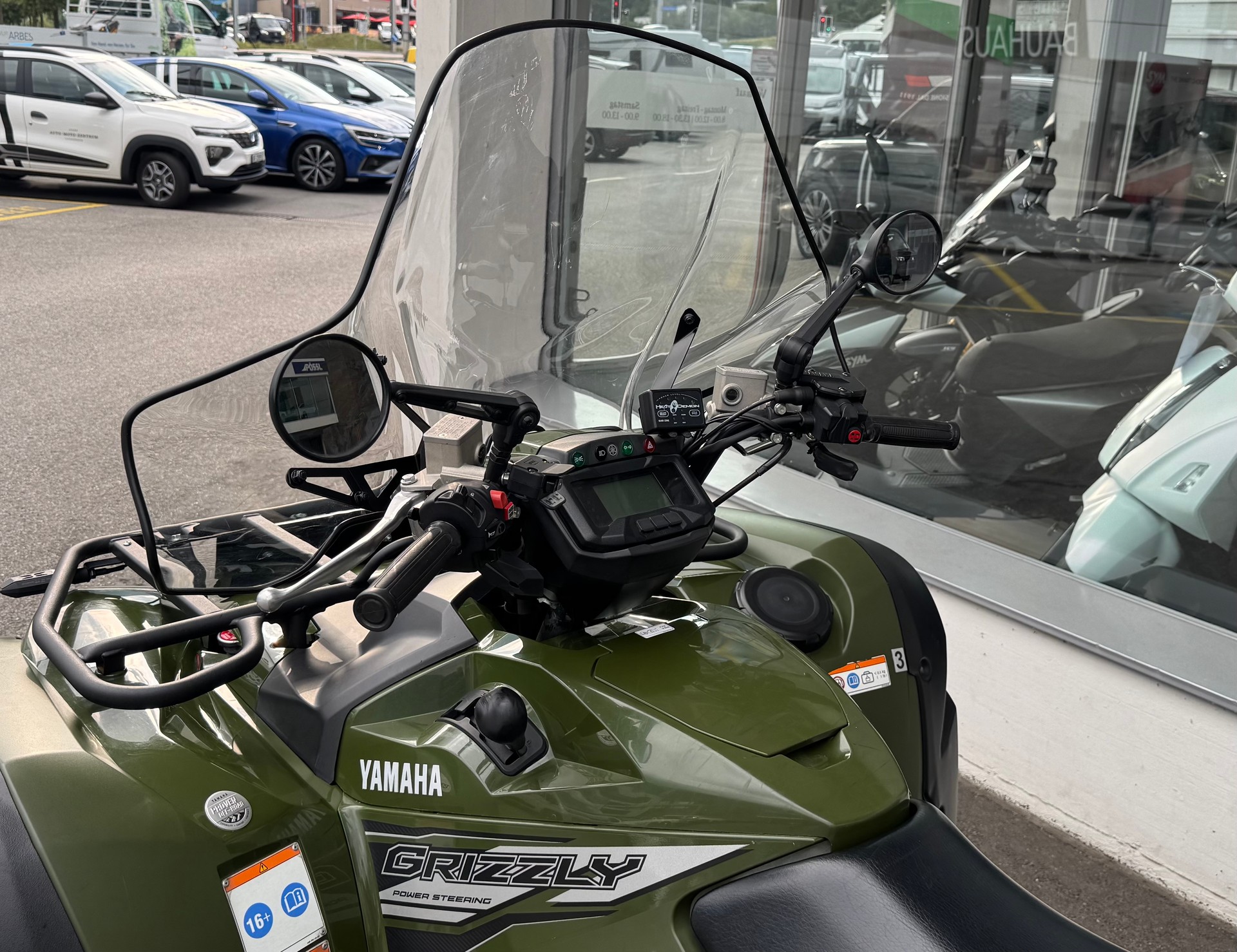 YAMAHA YFM700 Grizzly-image-7