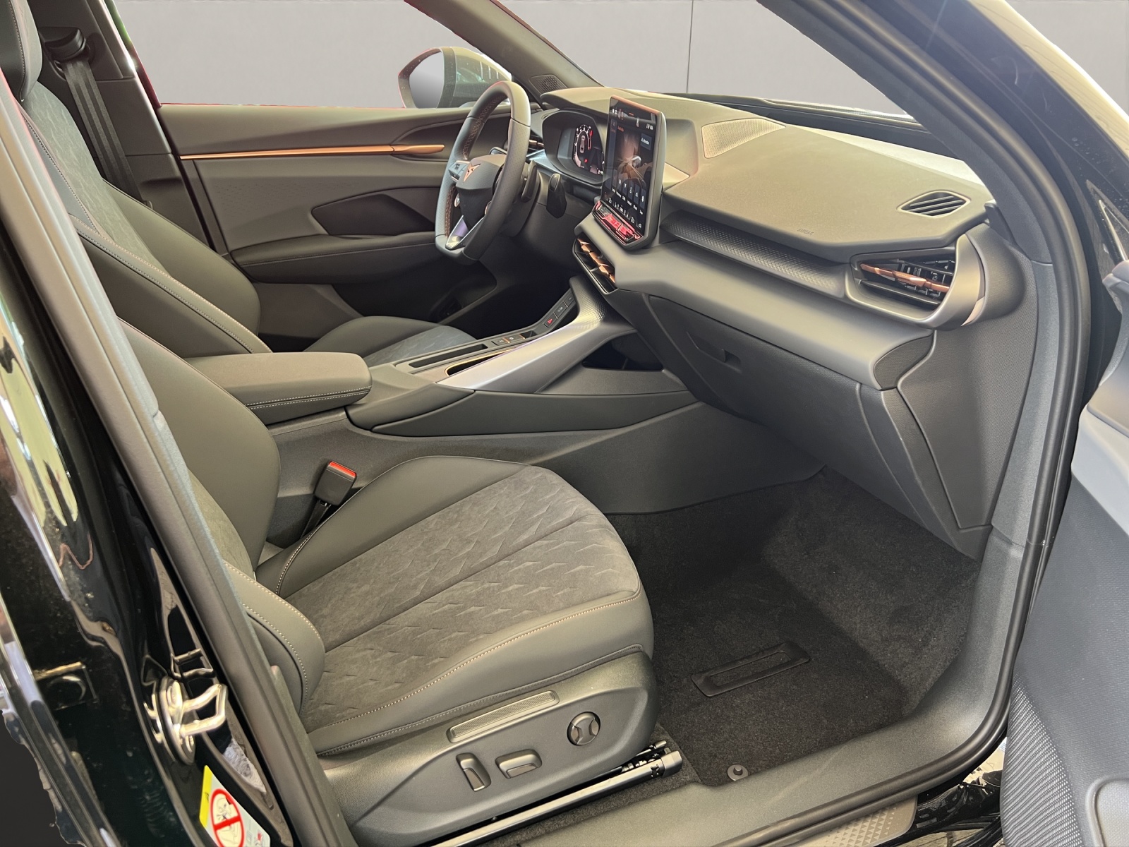 CUPRA Terramar 2.0 TSI VZ 4Drive DSG 4x4 265PS-image-10