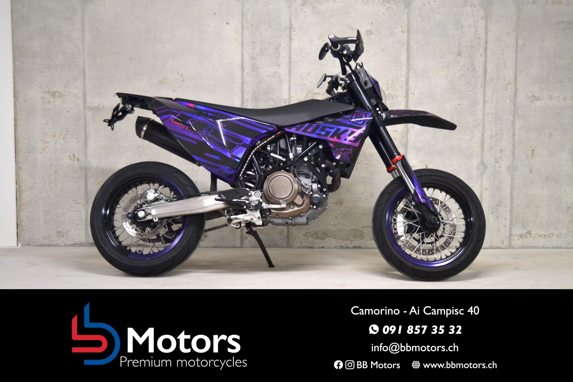 HUSQVARNA 701 Supermoto (35kW)-image-0