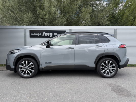 TOYOTA Corolla Cross 4WD Premium-image-2