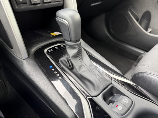 TOYOTA Corolla Cross 4WD Premium-image-11