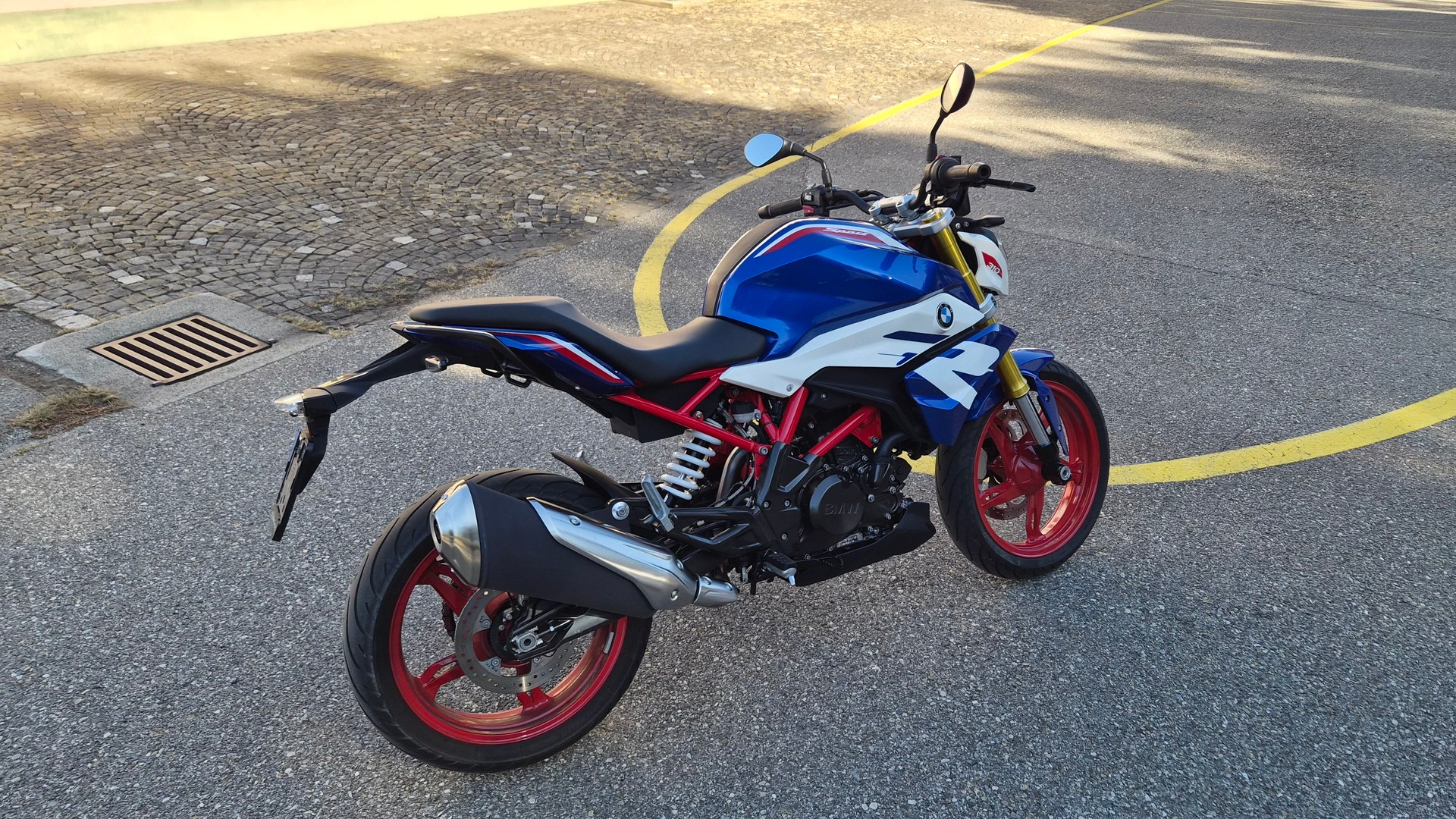 BMW G 310 R-image-3