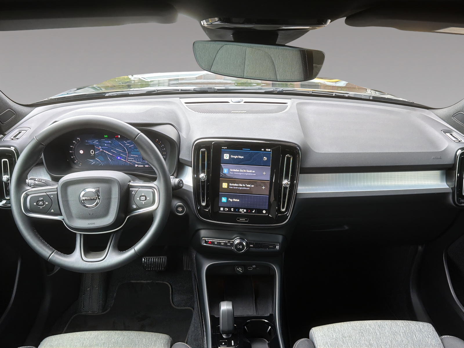 VOLVO XC40 B4 Benzin Mild Hybrid Plus Dark DCT-image-13