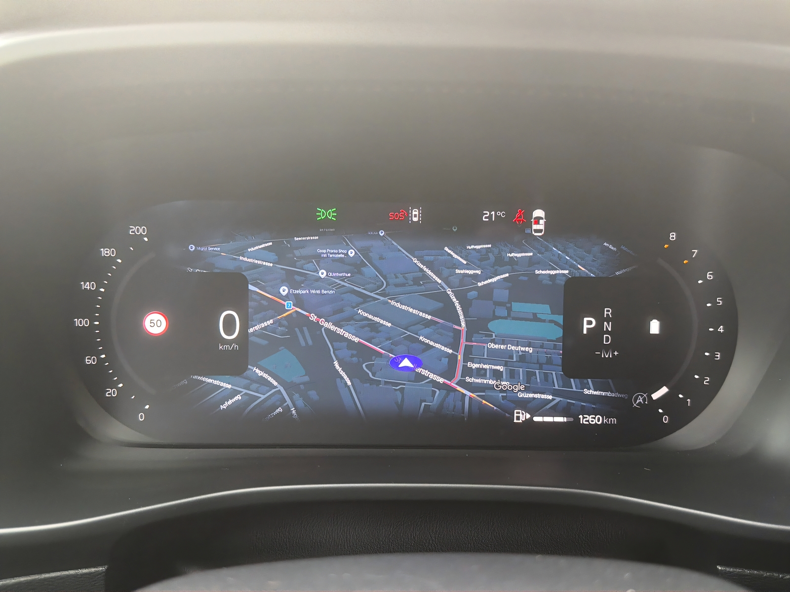 VOLVO XC40 B4 Benzin Mild Hybrid Plus Dark DCT-image-9